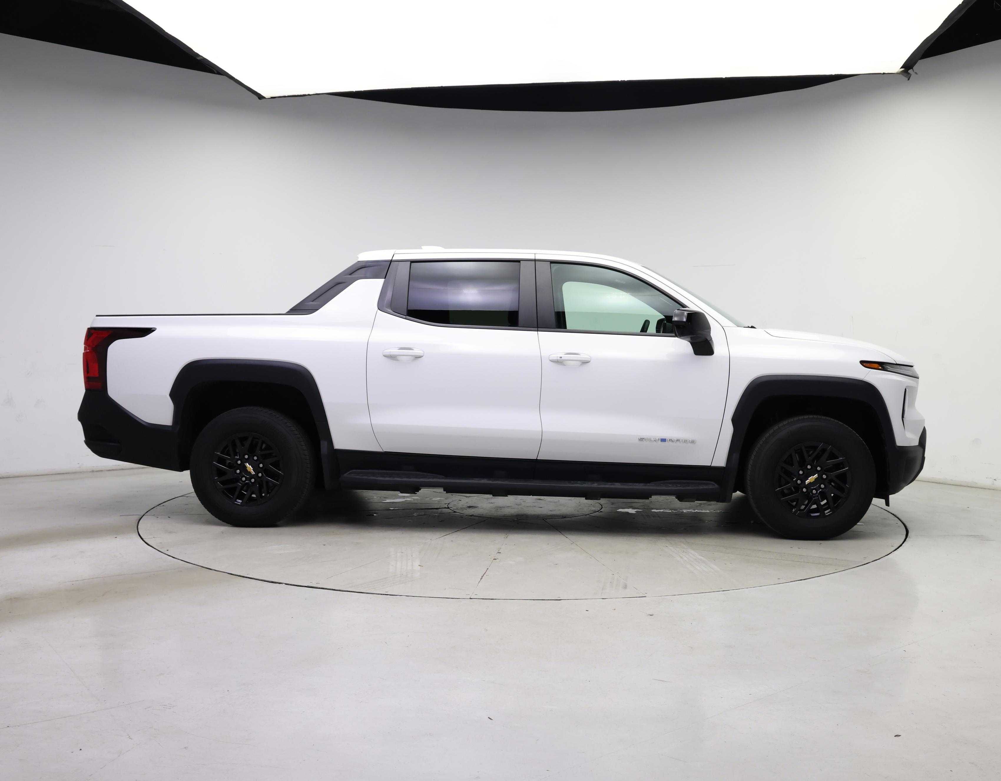 Thumbnail: 2024 Chevrolet Silverado EV - 7