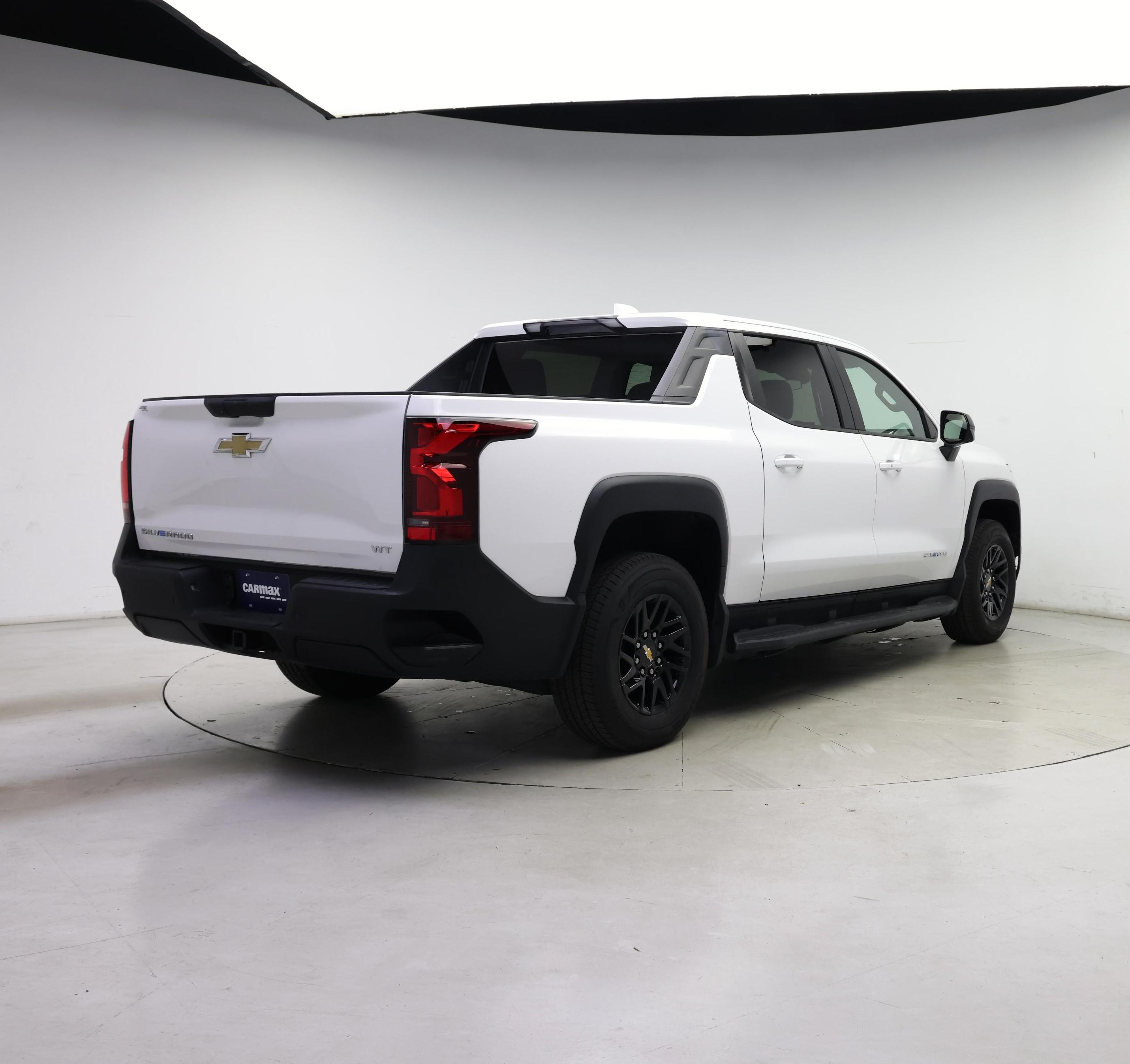 Thumbnail: 2024 Chevrolet Silverado EV - 8