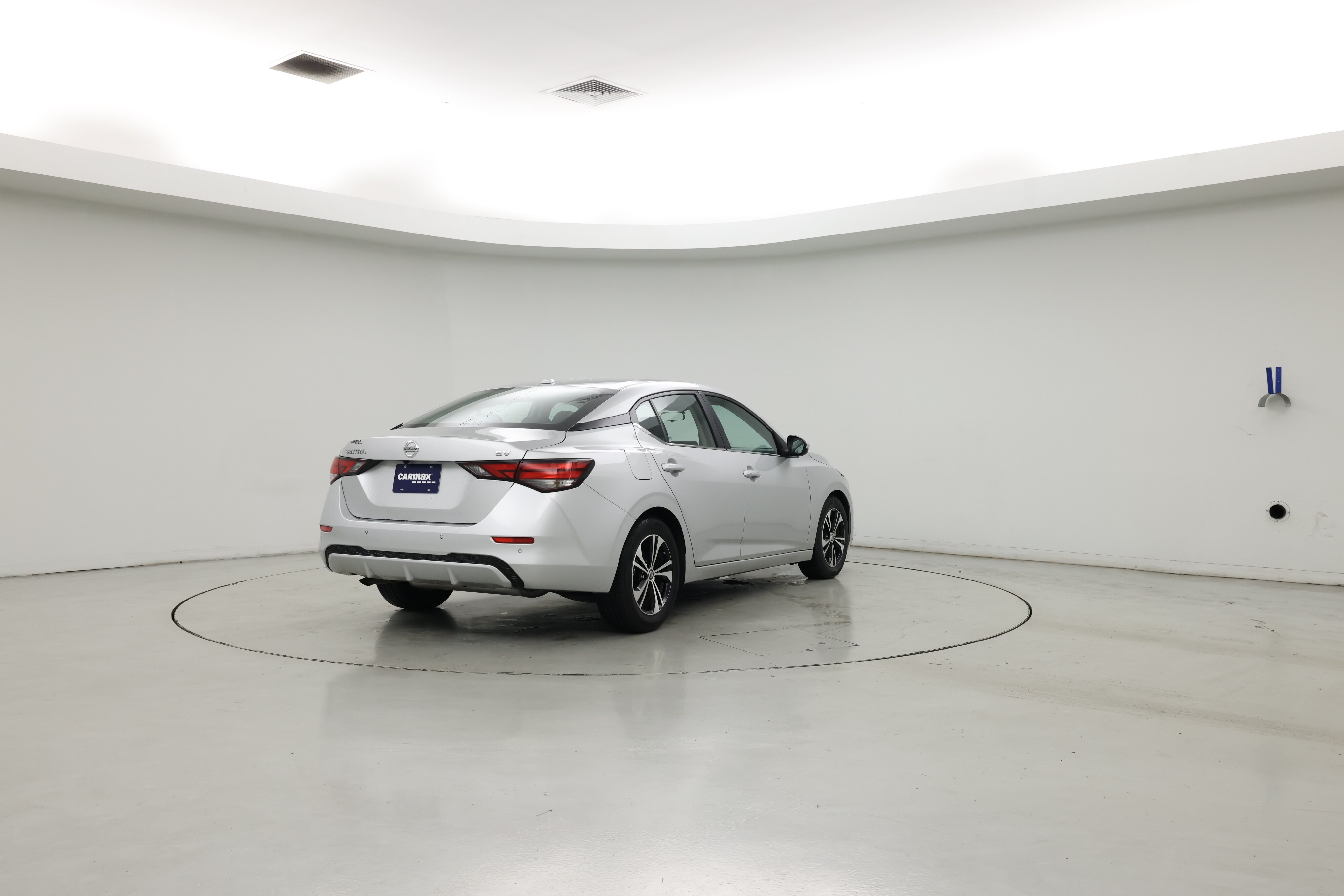 Thumbnail: 2023 Nissan Sentra - 8