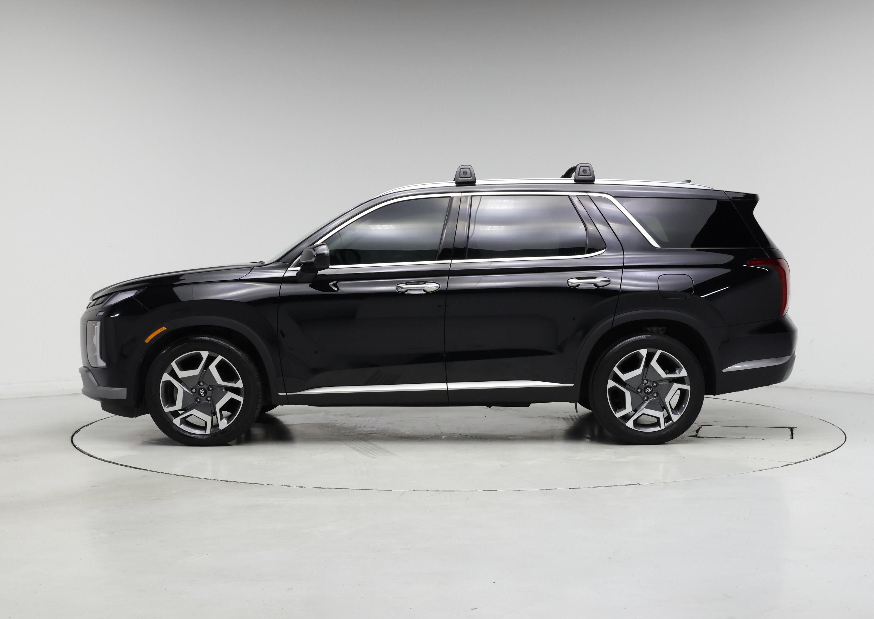 Thumbnail: 2023 Hyundai Palisade - 3