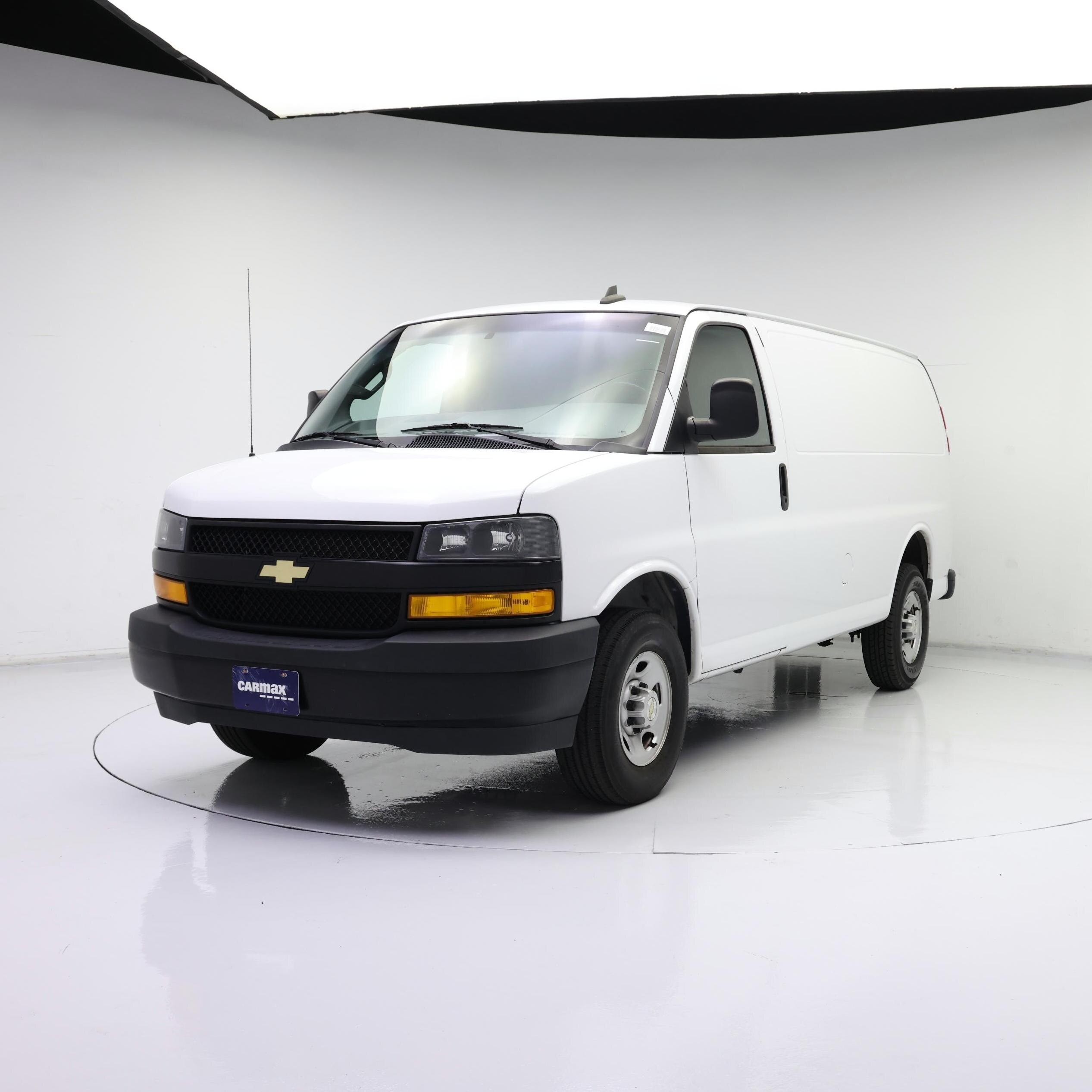 Thumbnail: 2023 Chevrolet Express - 4