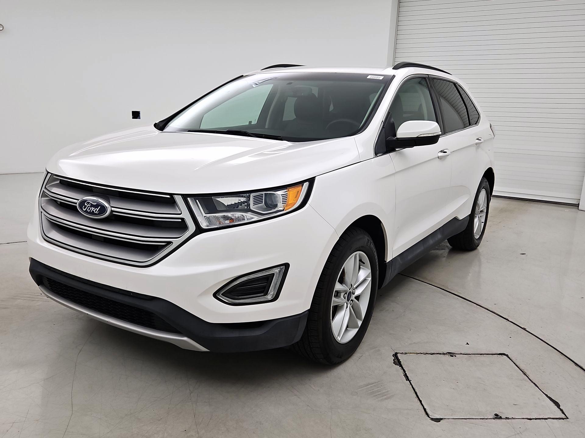 Thumbnail: 2016 Ford Edge - 3