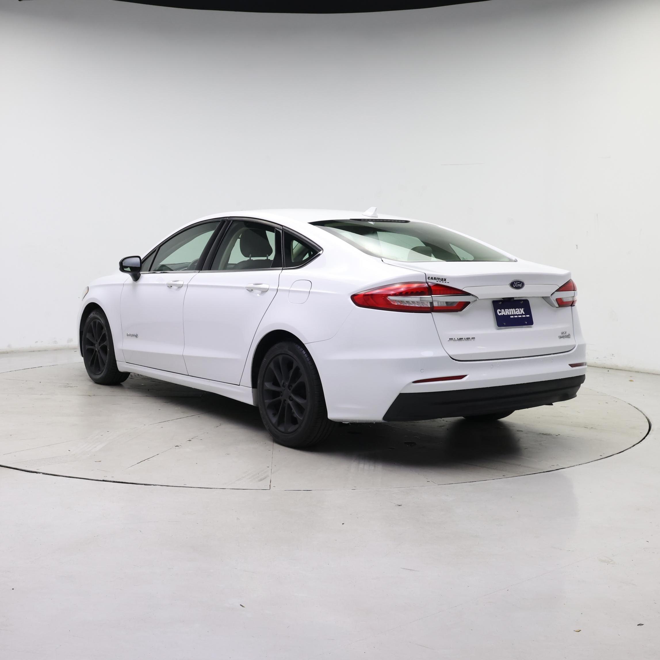 Thumbnail: 2019 Ford Fusion - 2