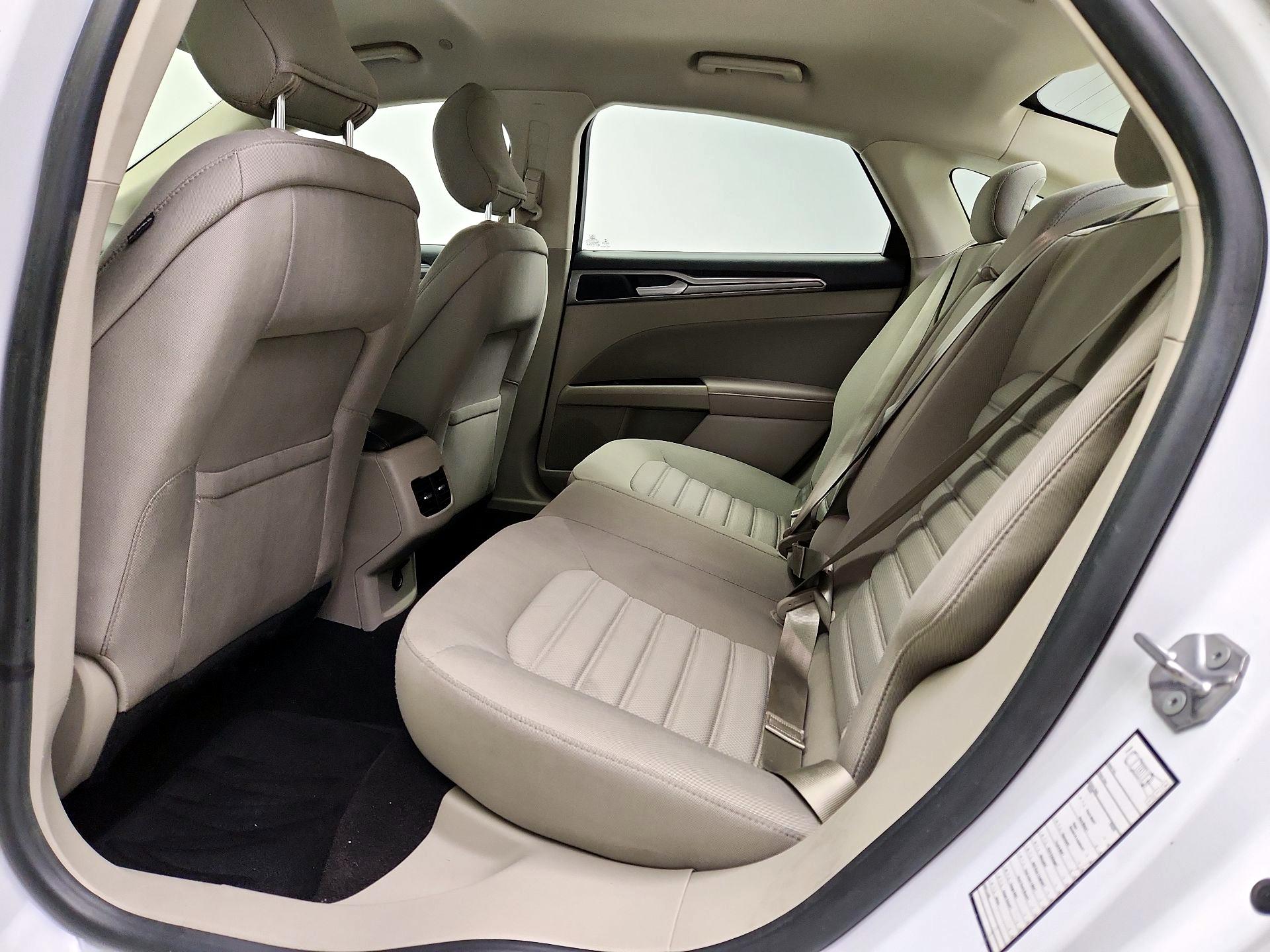 Thumbnail: 2019 Ford Fusion - 20