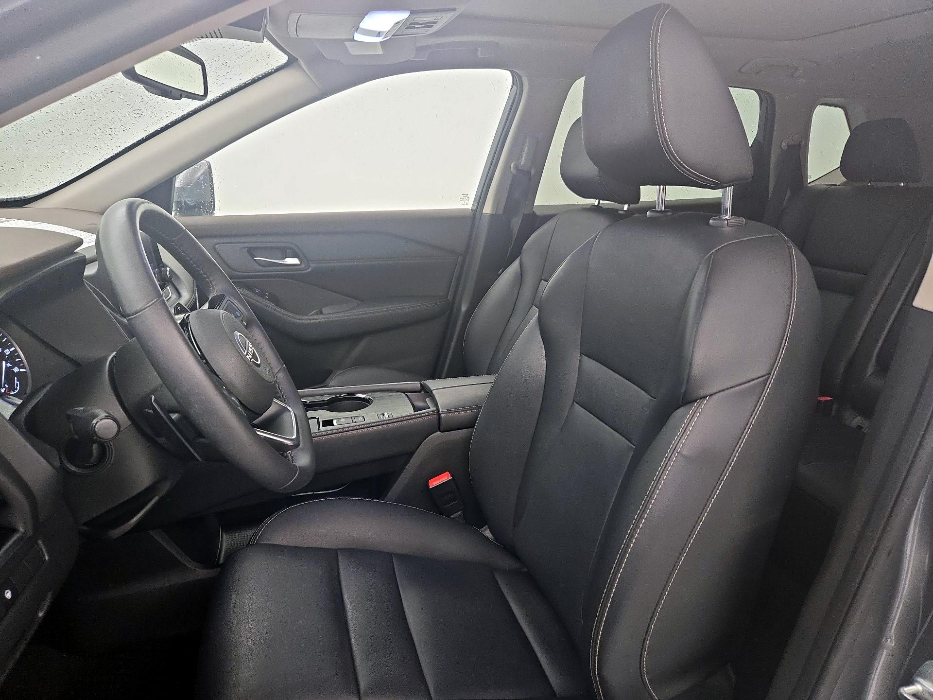 Thumbnail: 2022 Nissan Rogue - 11