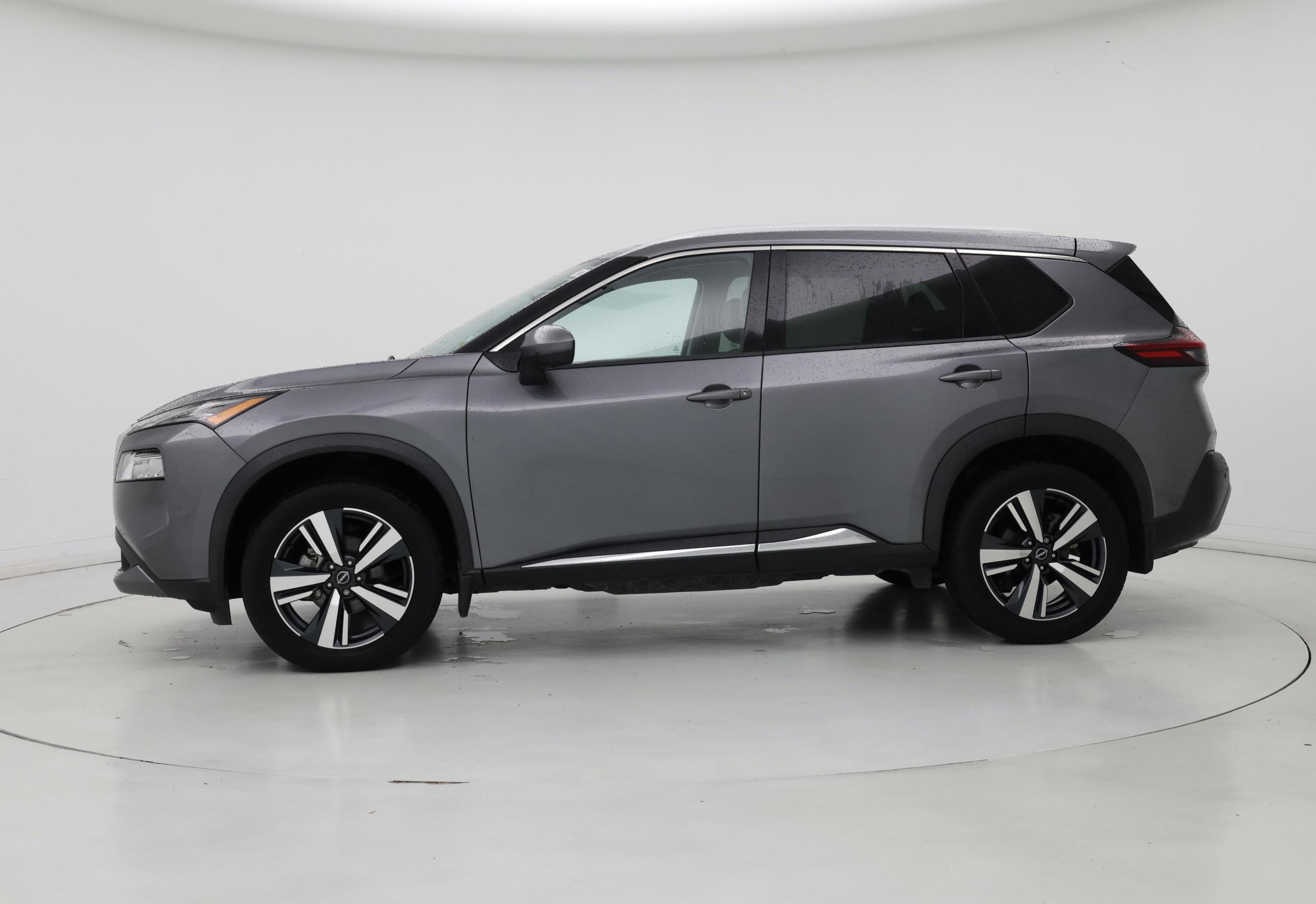 Thumbnail: 2022 Nissan Rogue - 3
