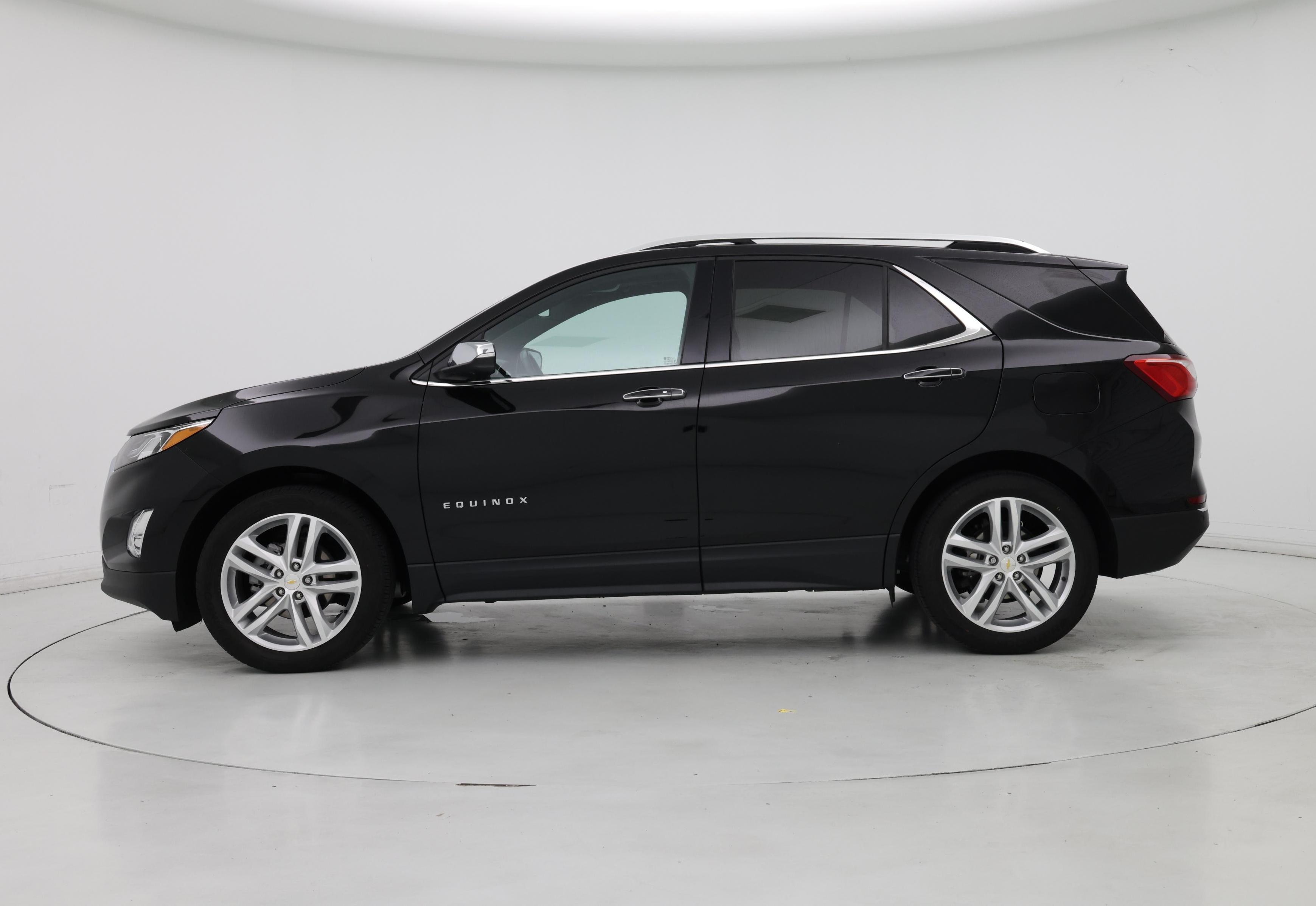 Thumbnail: 2020 Chevrolet Equinox - 3