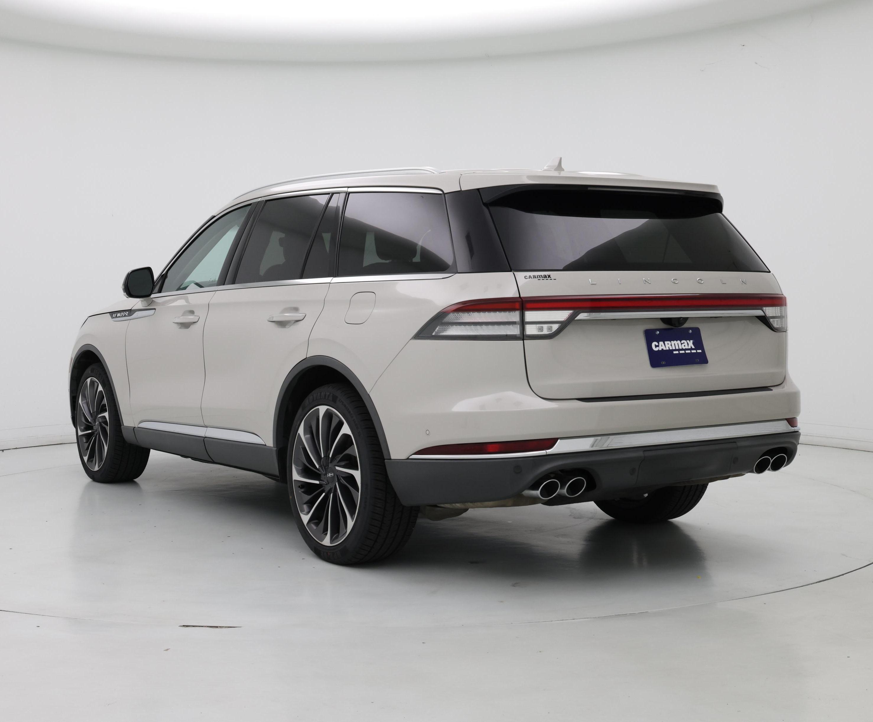 Thumbnail: 2020 Lincoln Aviator - 2