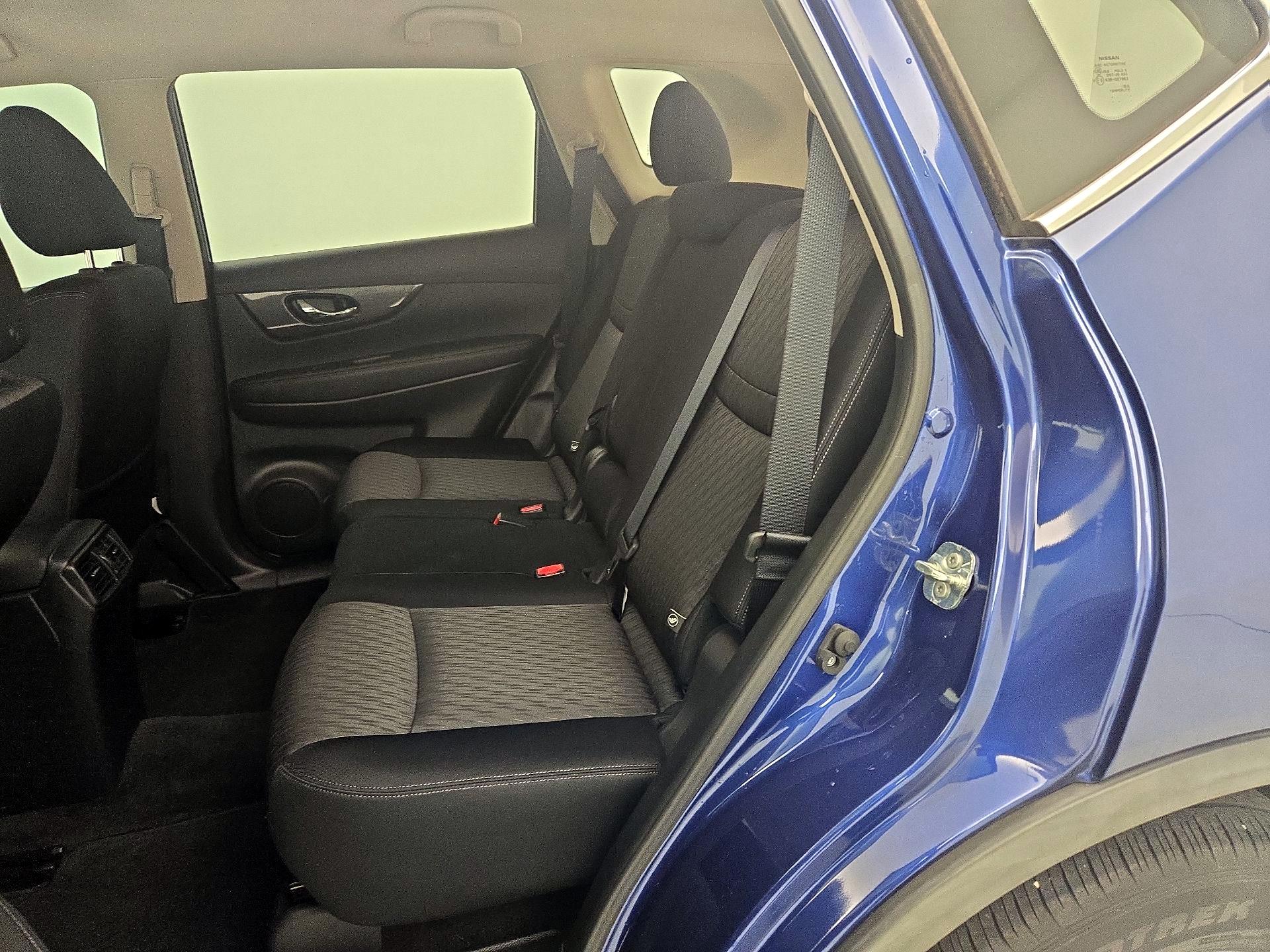 Thumbnail: 2020 Nissan Rogue - 19
