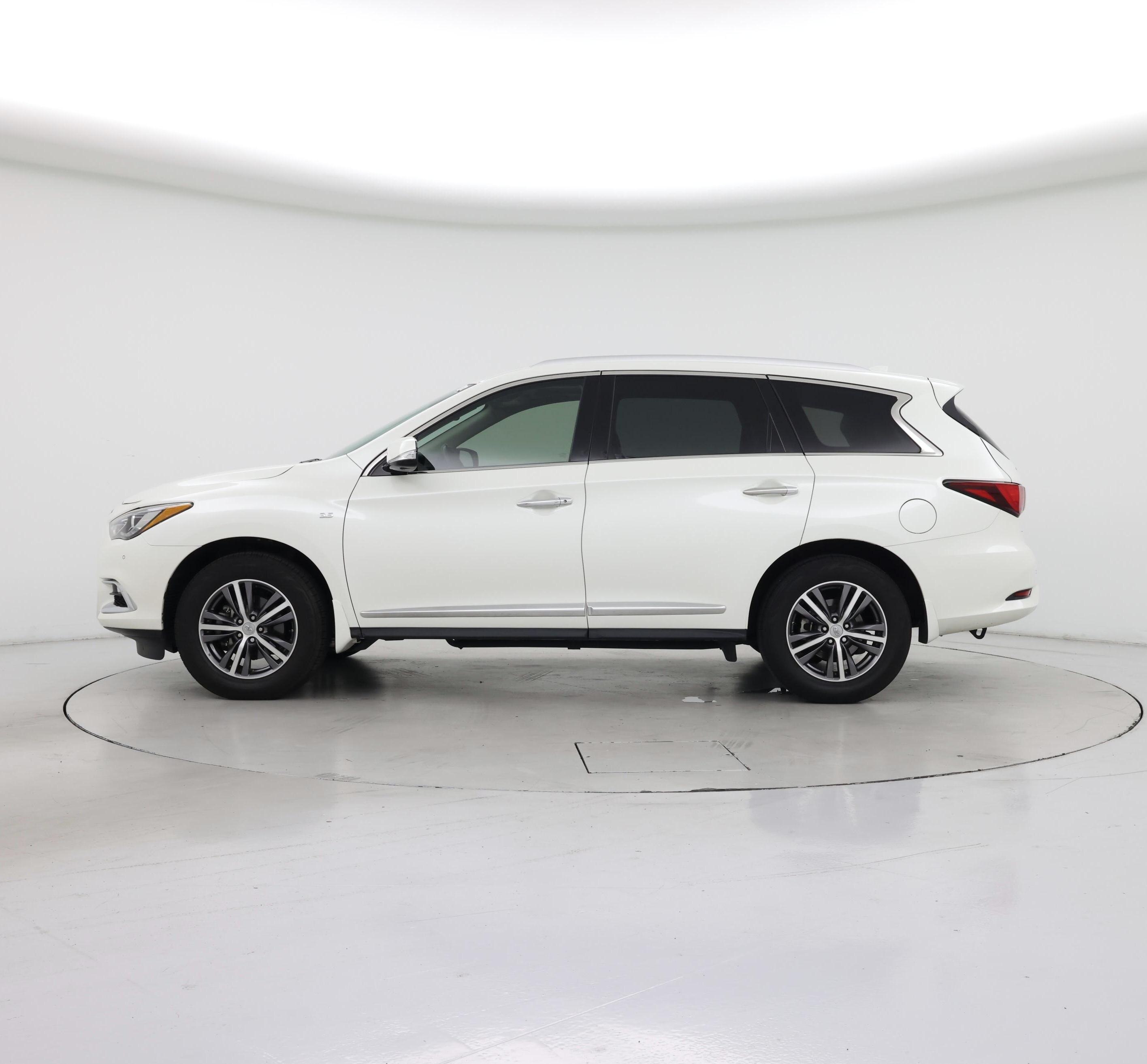 Thumbnail: 2017 INFINITI QX60 - 3