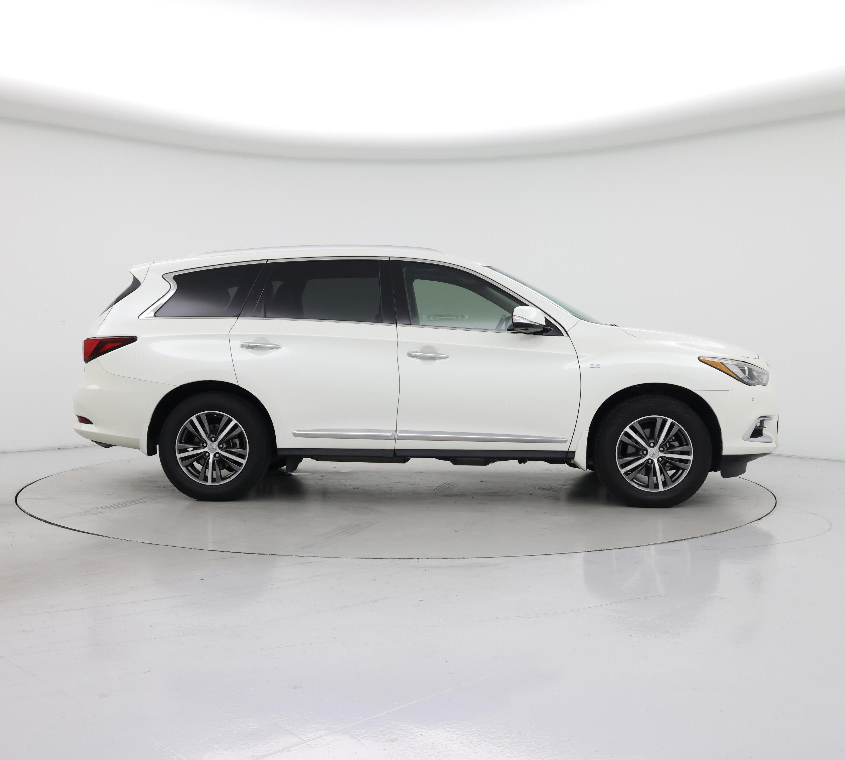 Thumbnail: 2017 INFINITI QX60 - 7