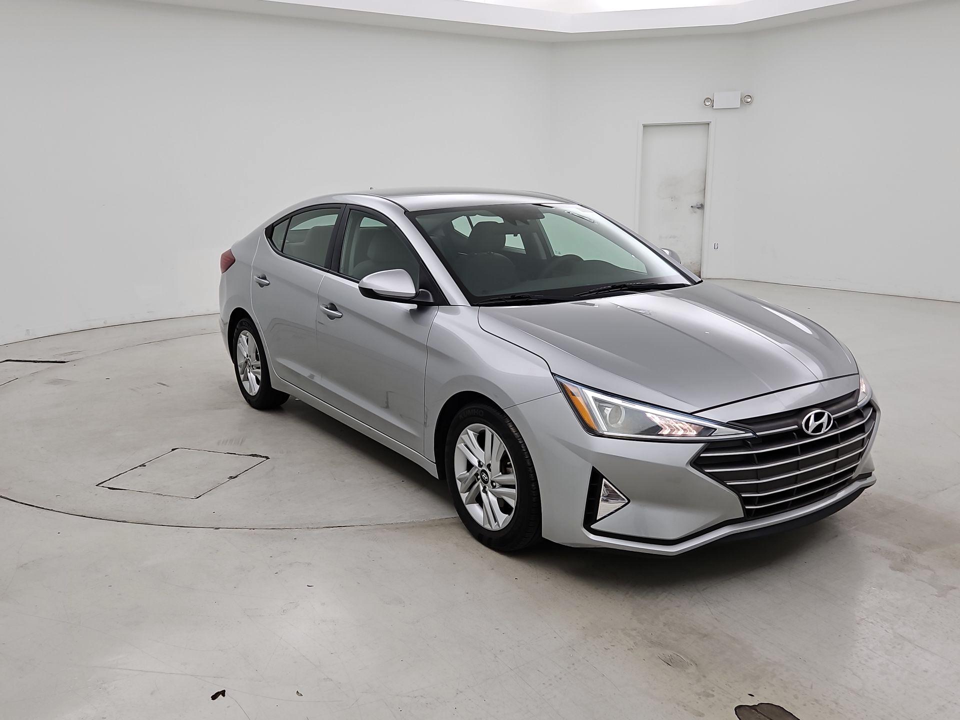 Thumbnail: 2020 Hyundai Elantra - 1