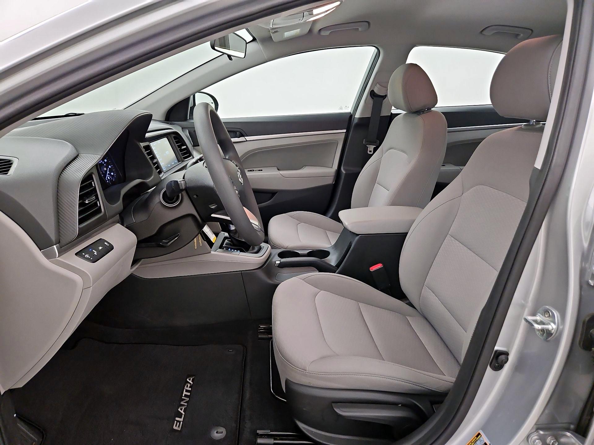 Thumbnail: 2020 Hyundai Elantra - 9