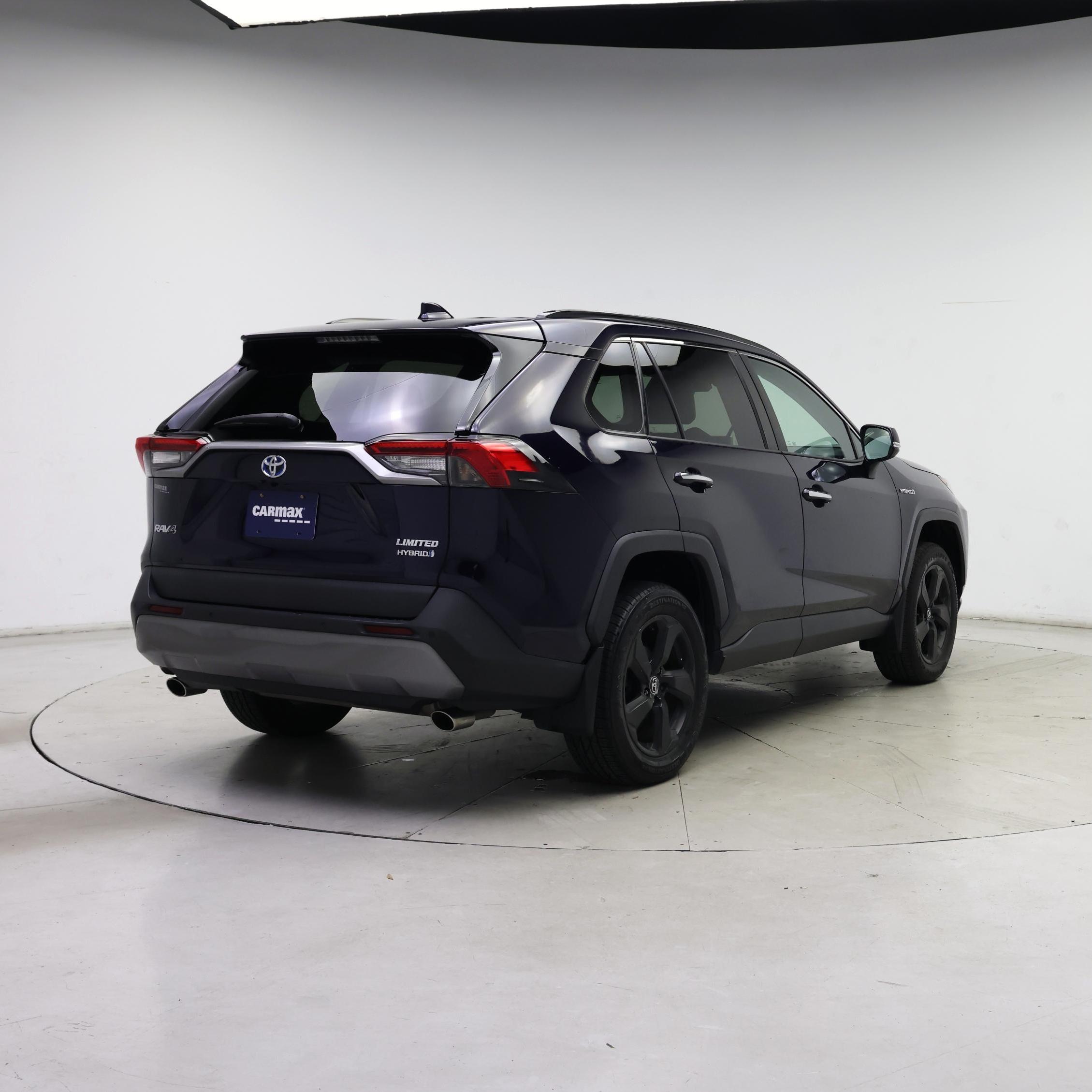 Thumbnail: 2020 Toyota RAV4 - 8