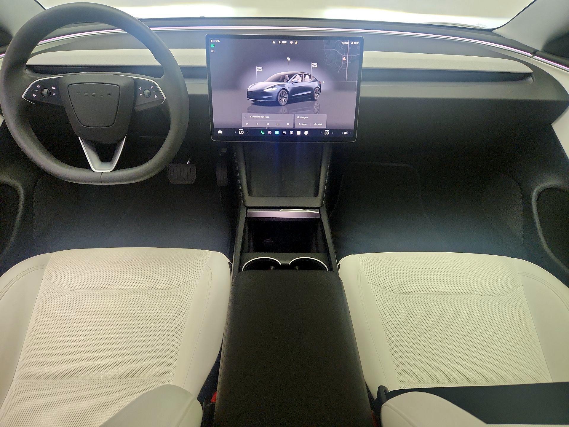 Thumbnail: 2025 Tesla Model 3 - 9