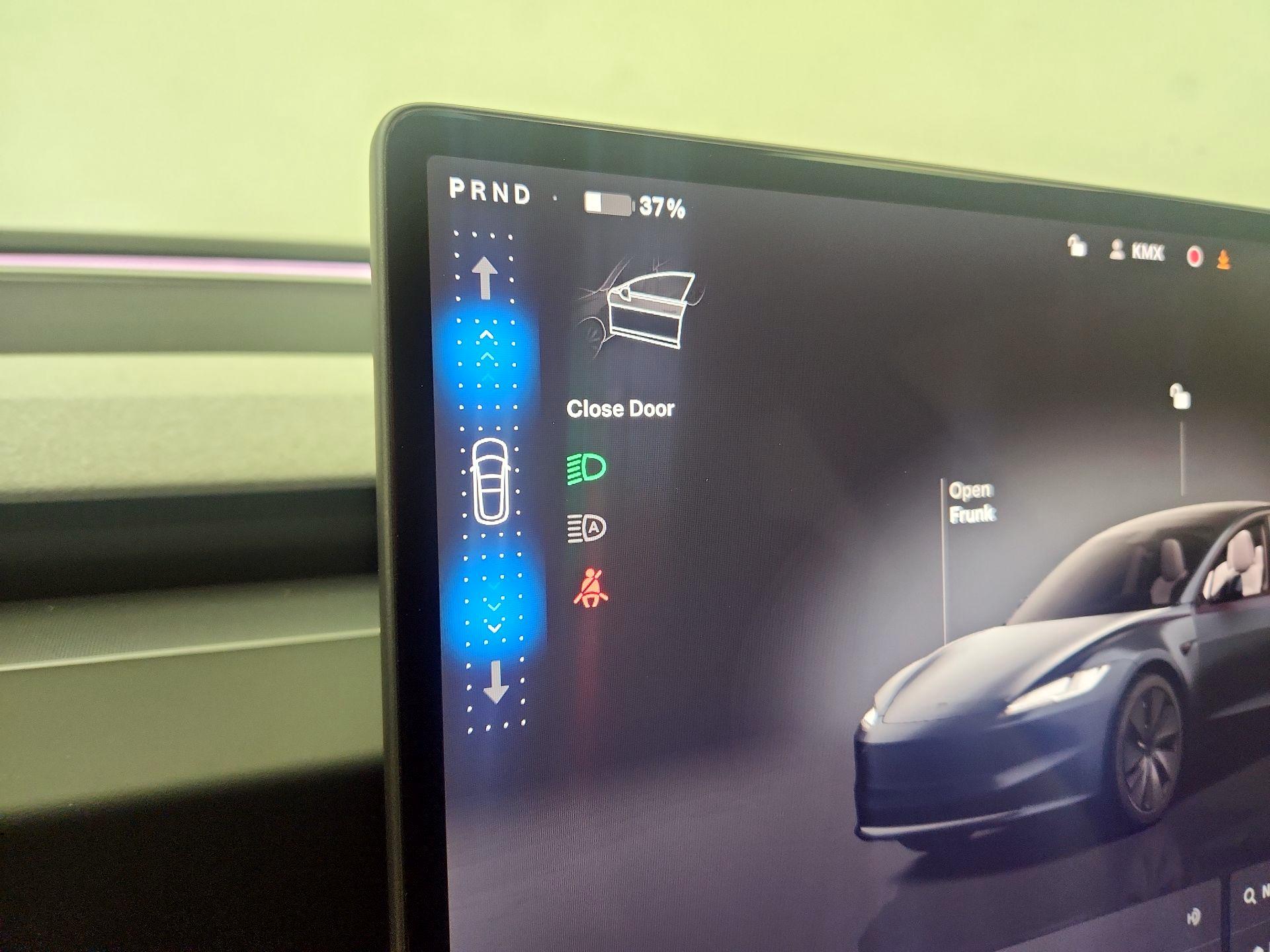 Thumbnail: 2025 Tesla Model 3 - 17