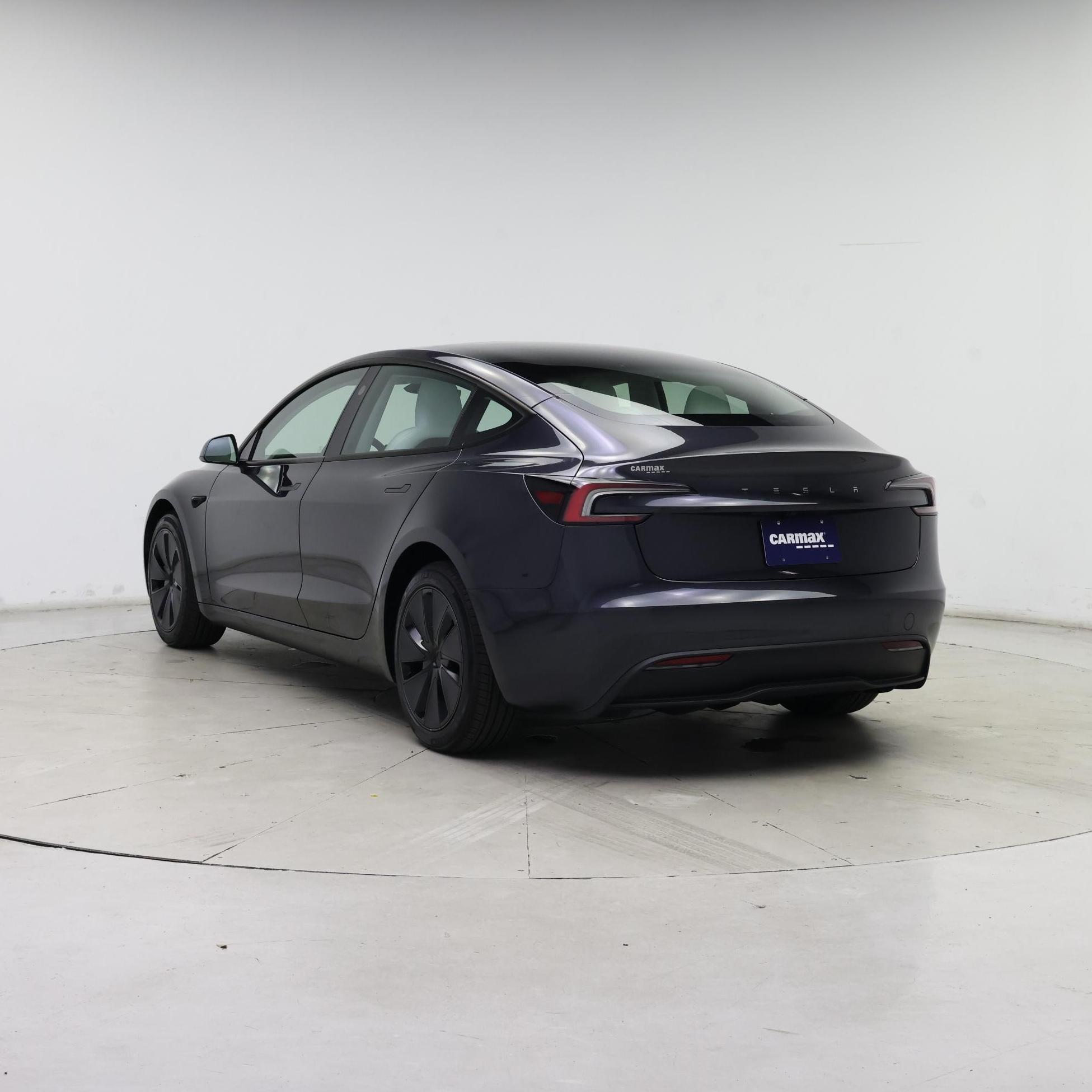 Thumbnail: 2025 Tesla Model 3 - 2