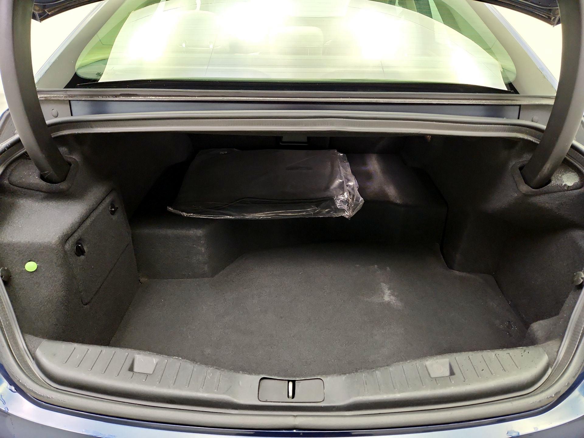 Thumbnail: 2017 Lincoln MKZ - 20