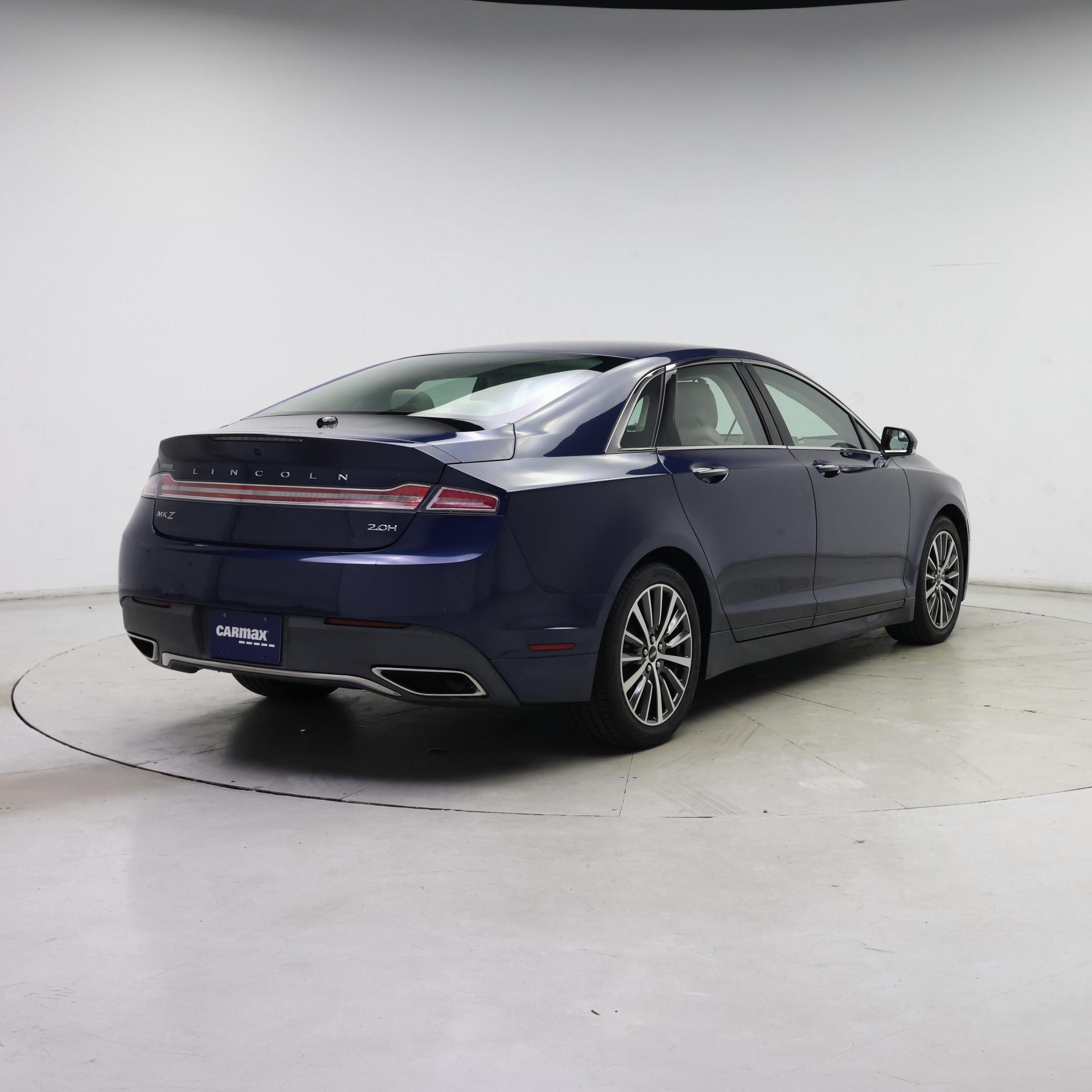 Thumbnail: 2017 Lincoln MKZ - 8