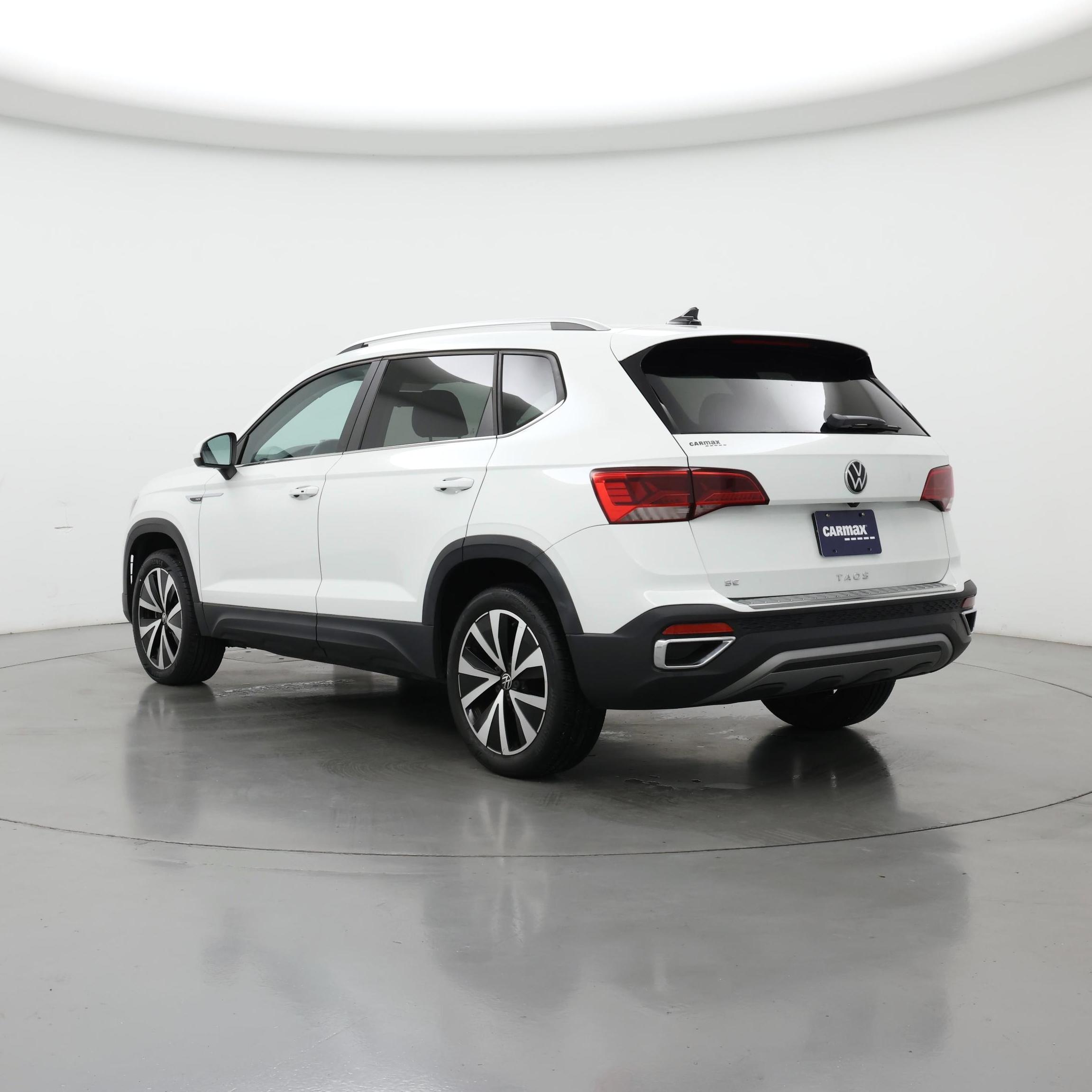 Thumbnail: 2022 Volkswagen Taos - 2