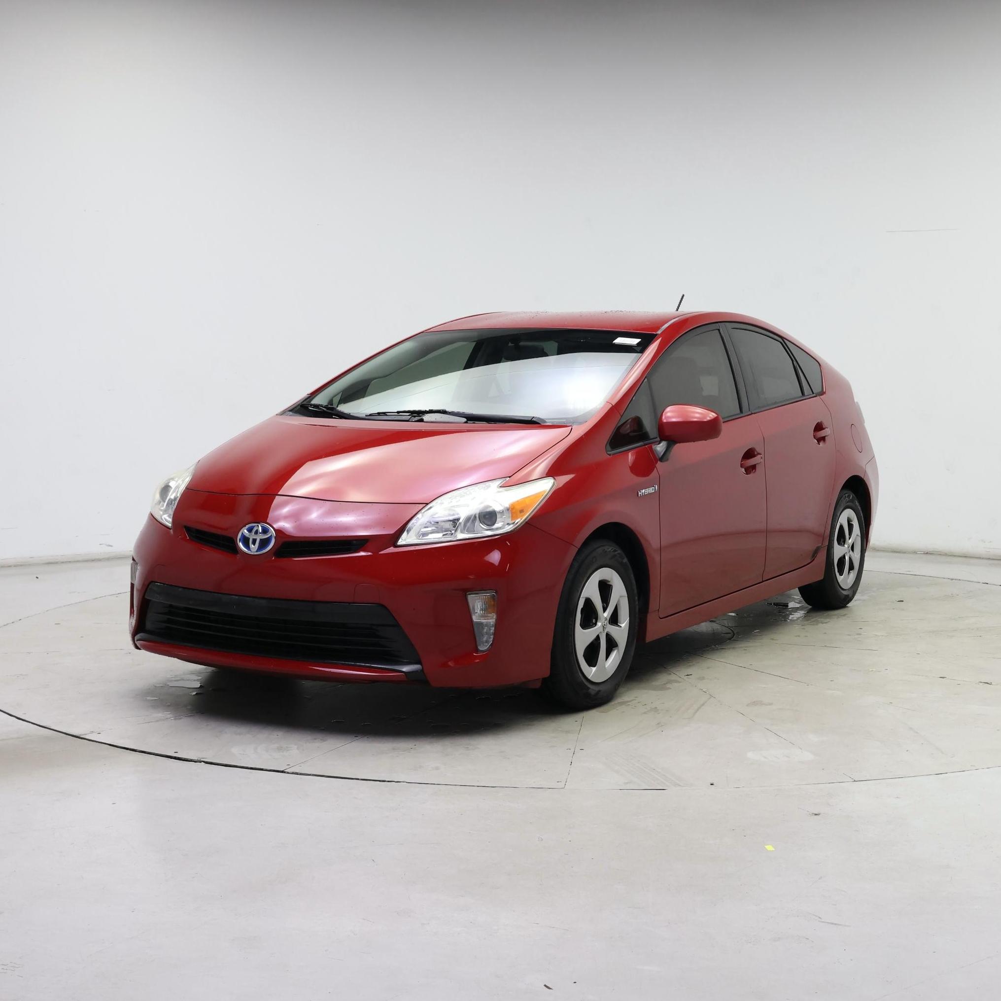 Thumbnail: 2015 Toyota Prius - 4