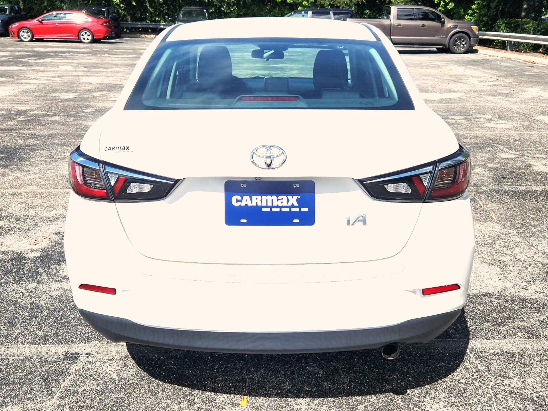 Thumbnail: 2018 Toyota Yaris iA - 6