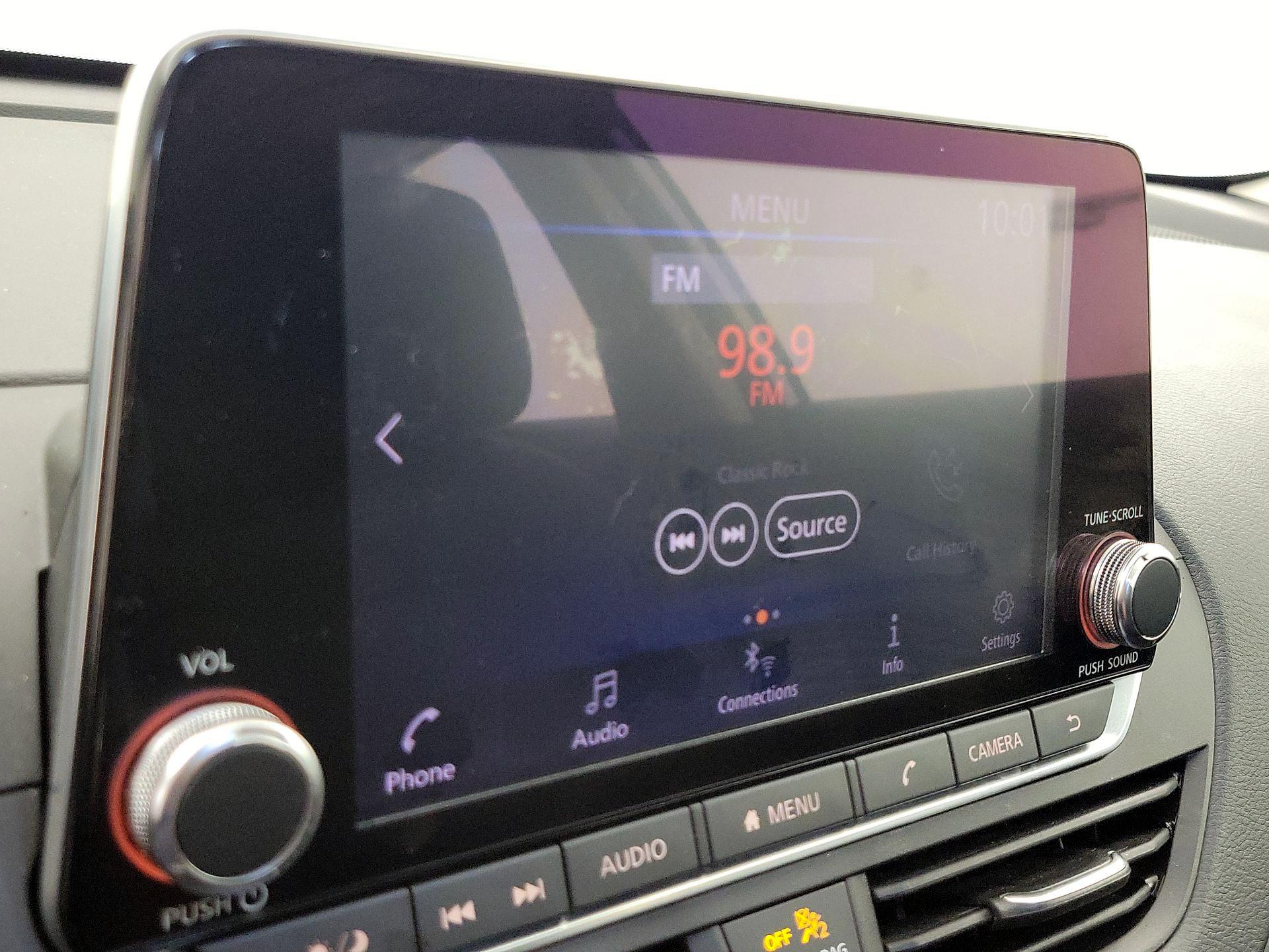 Thumbnail: 2019 Nissan Altima - 15
