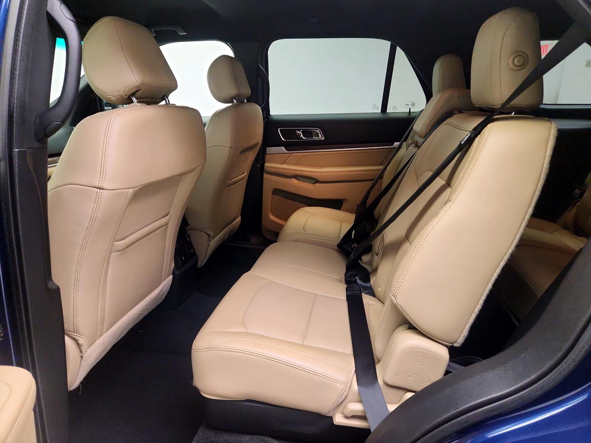 Thumbnail: 2016 Ford Explorer - 20