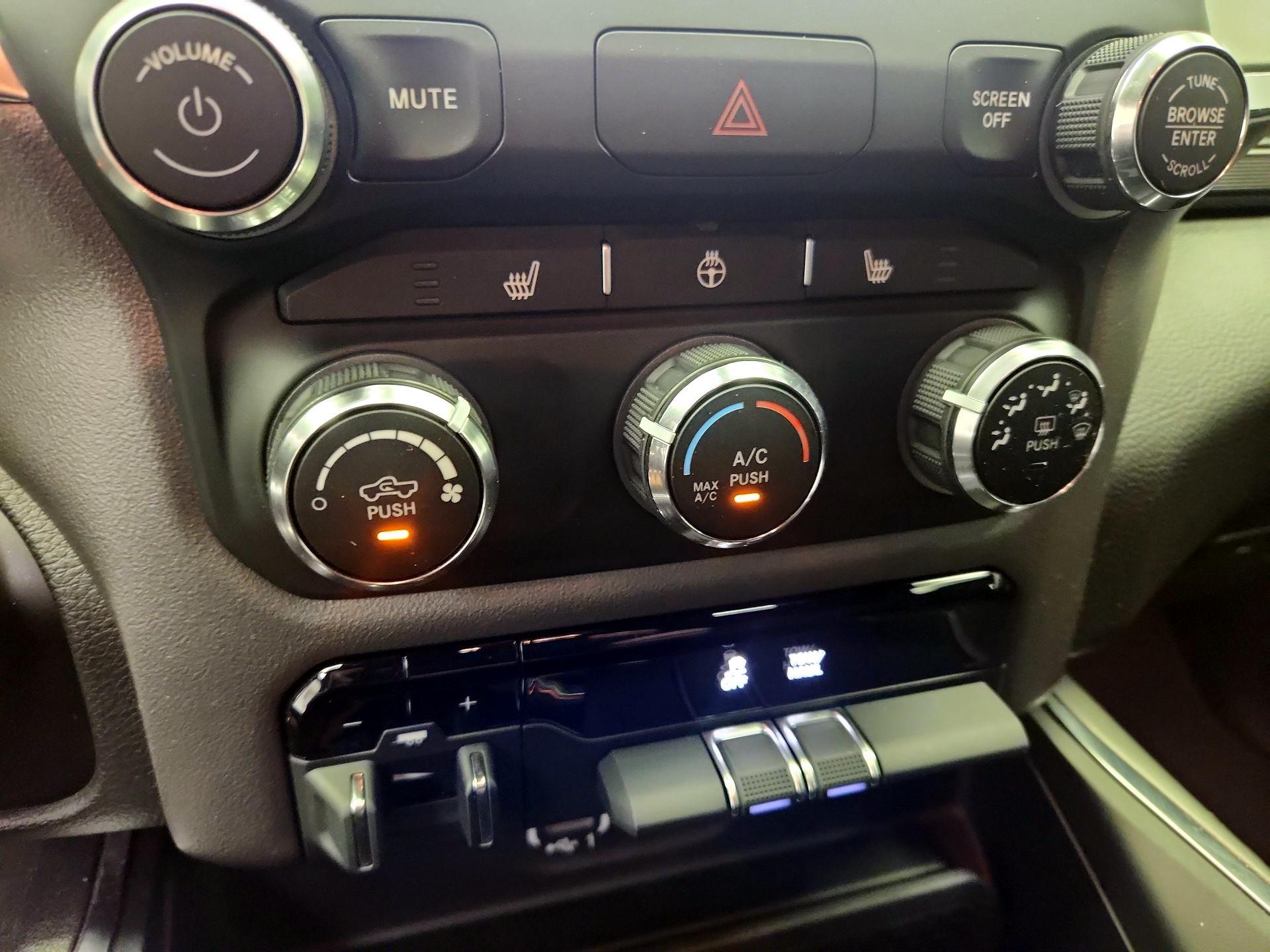 Thumbnail: 2024 RAM 1500 - 16