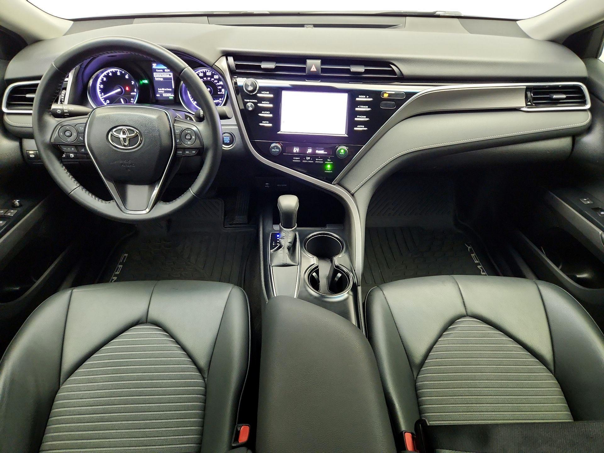 Thumbnail: 2018 Toyota Camry - 9