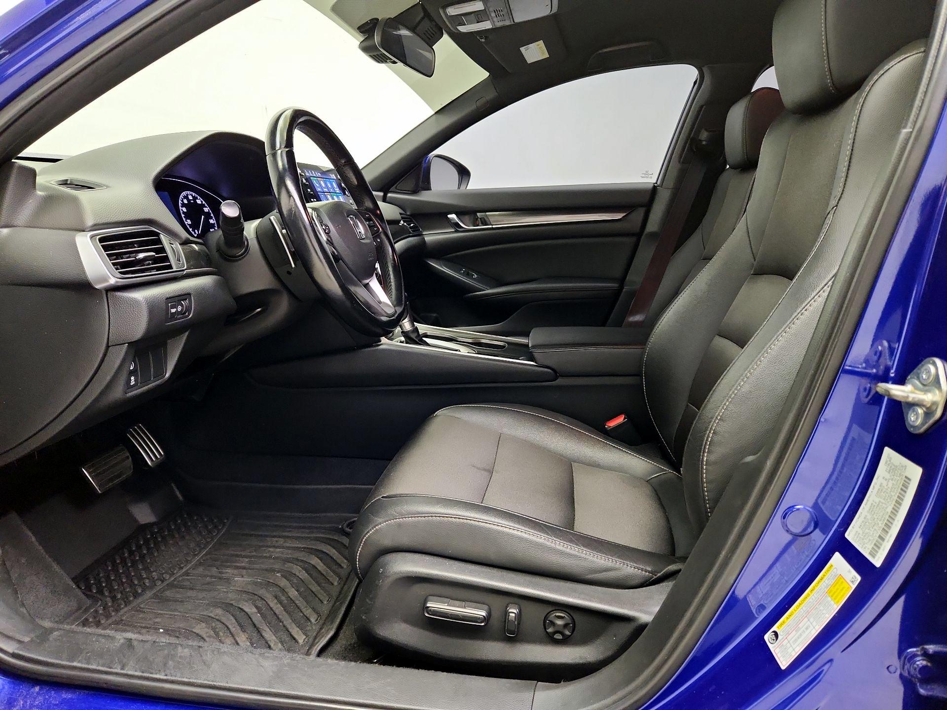 Thumbnail: 2020 Honda Accord - 11