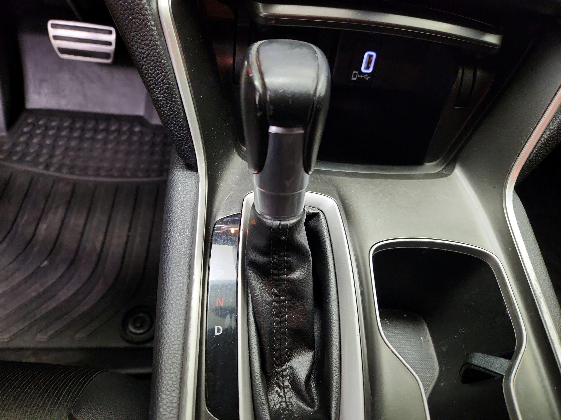 Thumbnail: 2020 Honda Accord - 17
