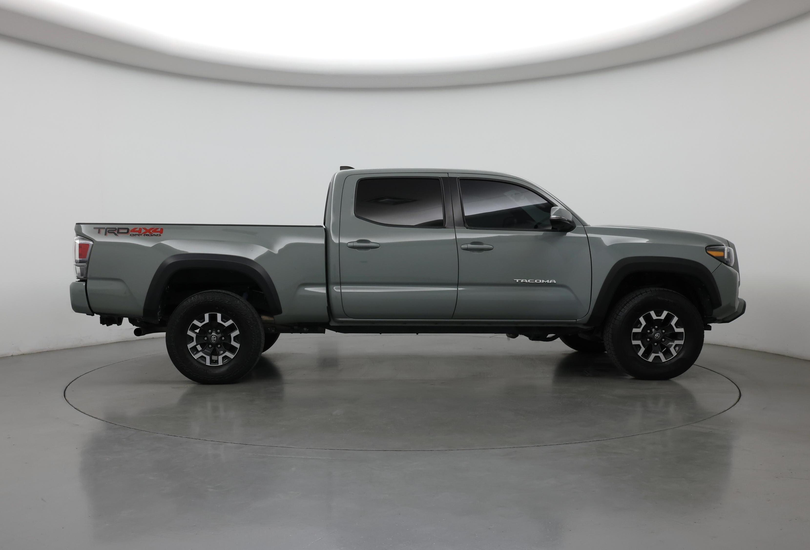 Thumbnail: 2023 Toyota Tacoma - 7