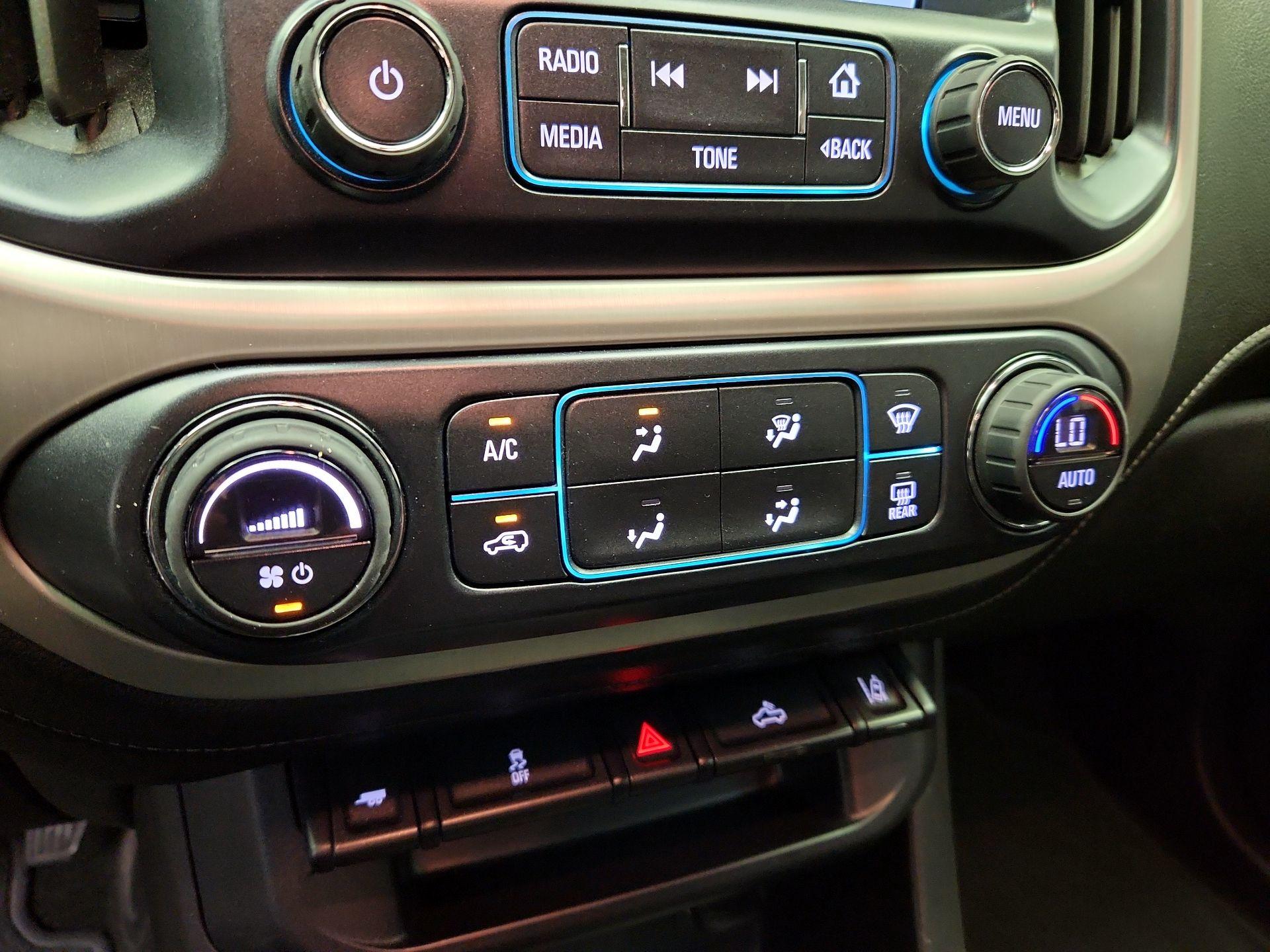 Thumbnail: 2017 GMC Canyon - 17
