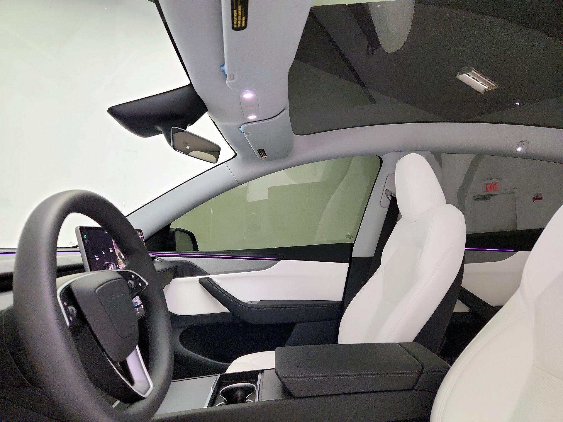 Thumbnail: 2026 Tesla Model Y - 18