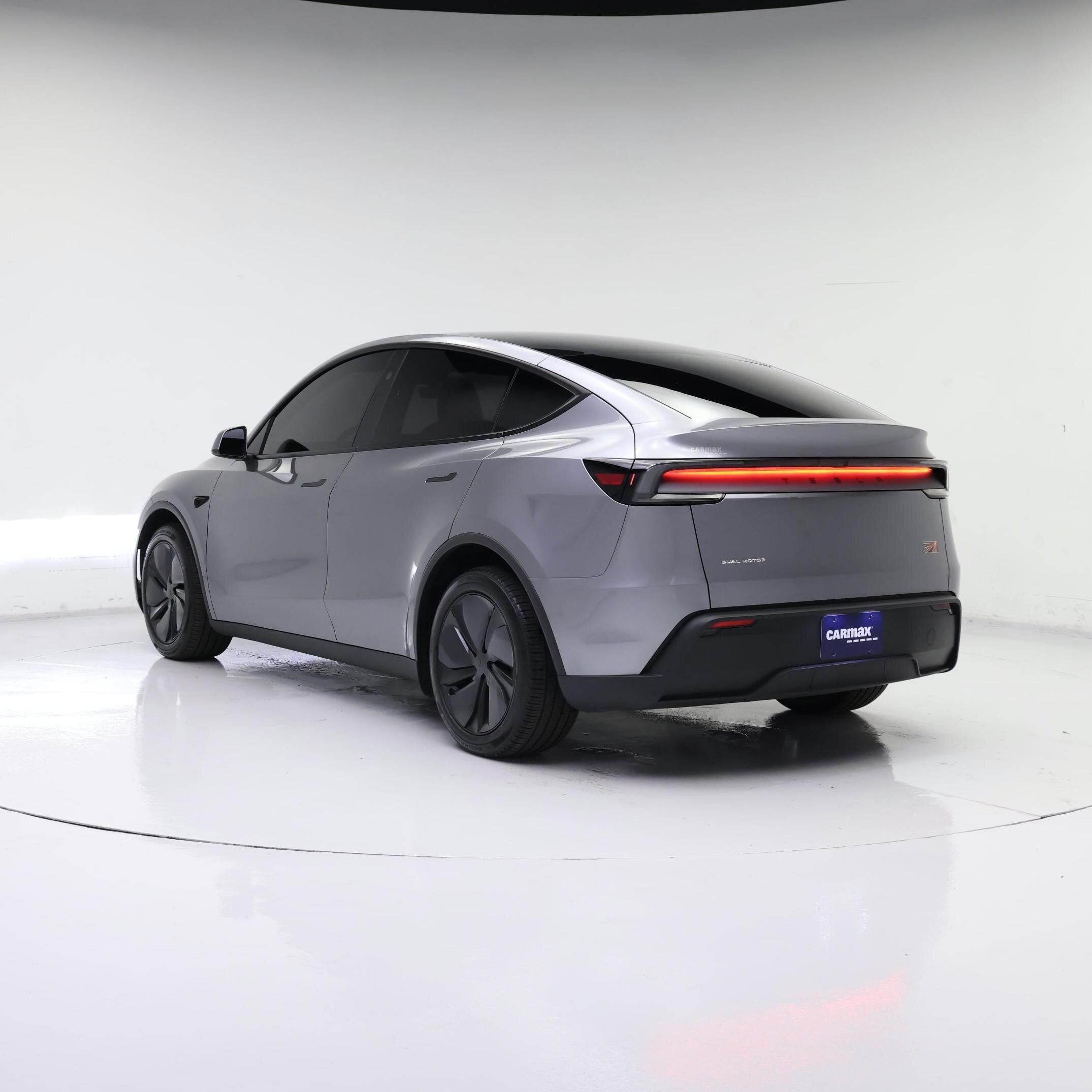 Thumbnail: 2026 Tesla Model Y - 2