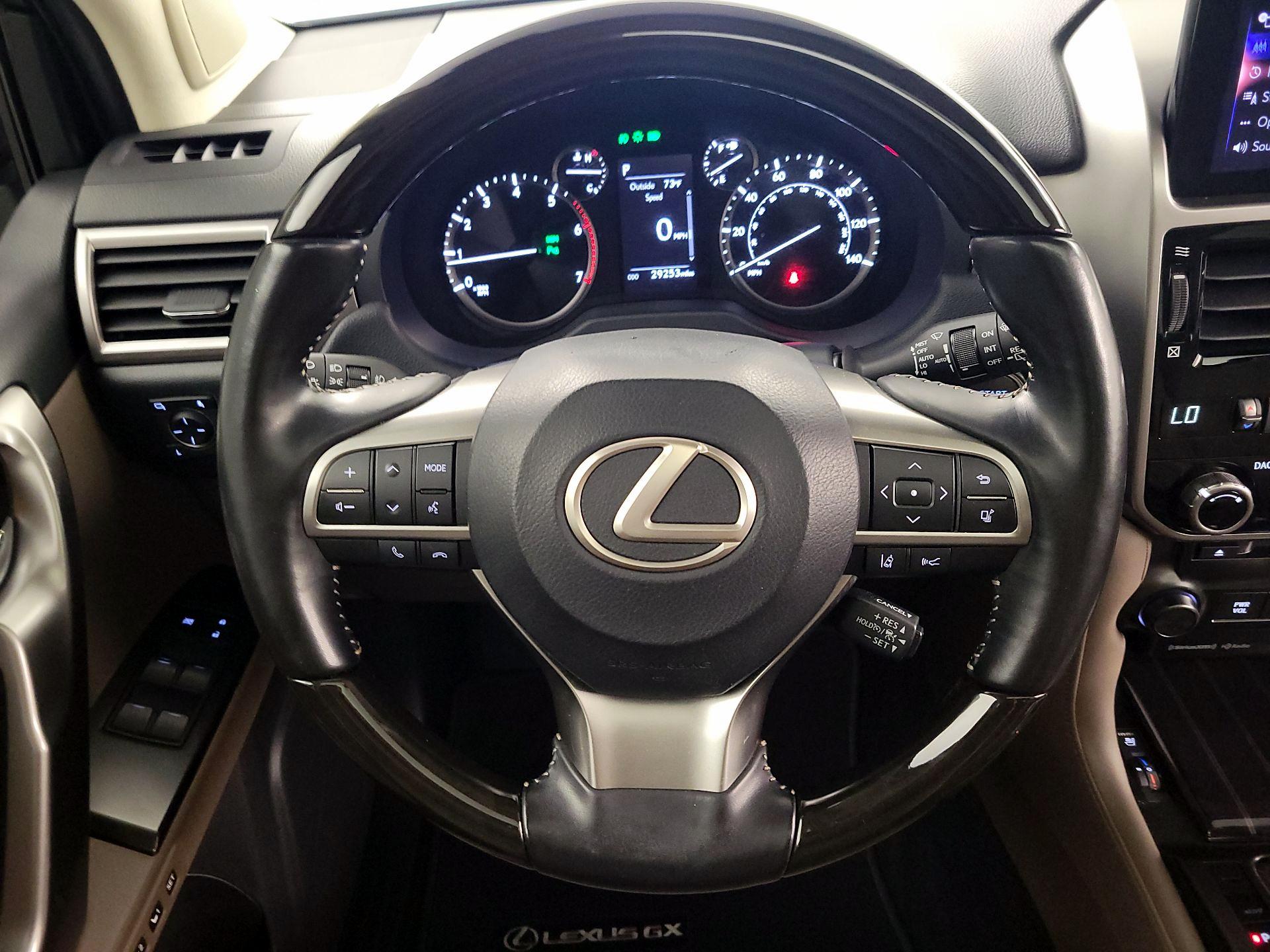 Thumbnail: 2022 Lexus GX - 10