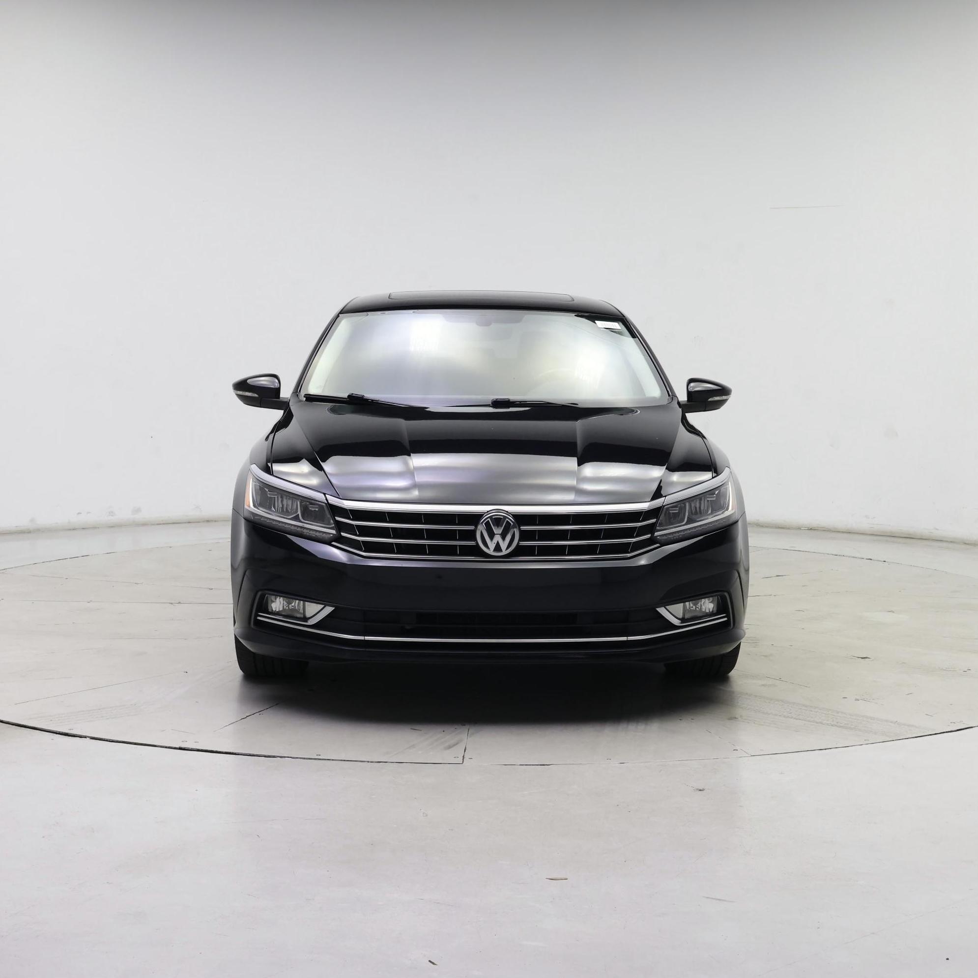 Thumbnail: 2018 Volkswagen Passat - 5