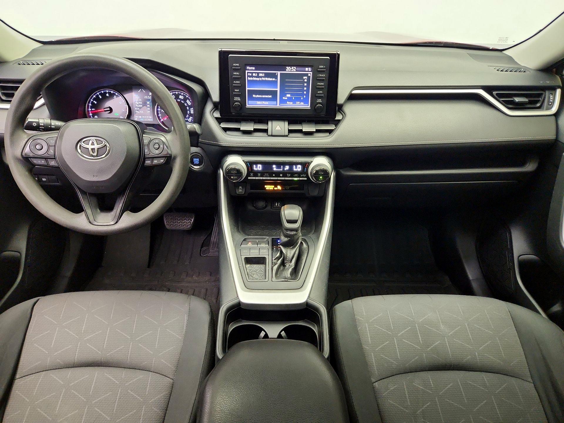 Thumbnail: 2019 Toyota RAV4 - 9