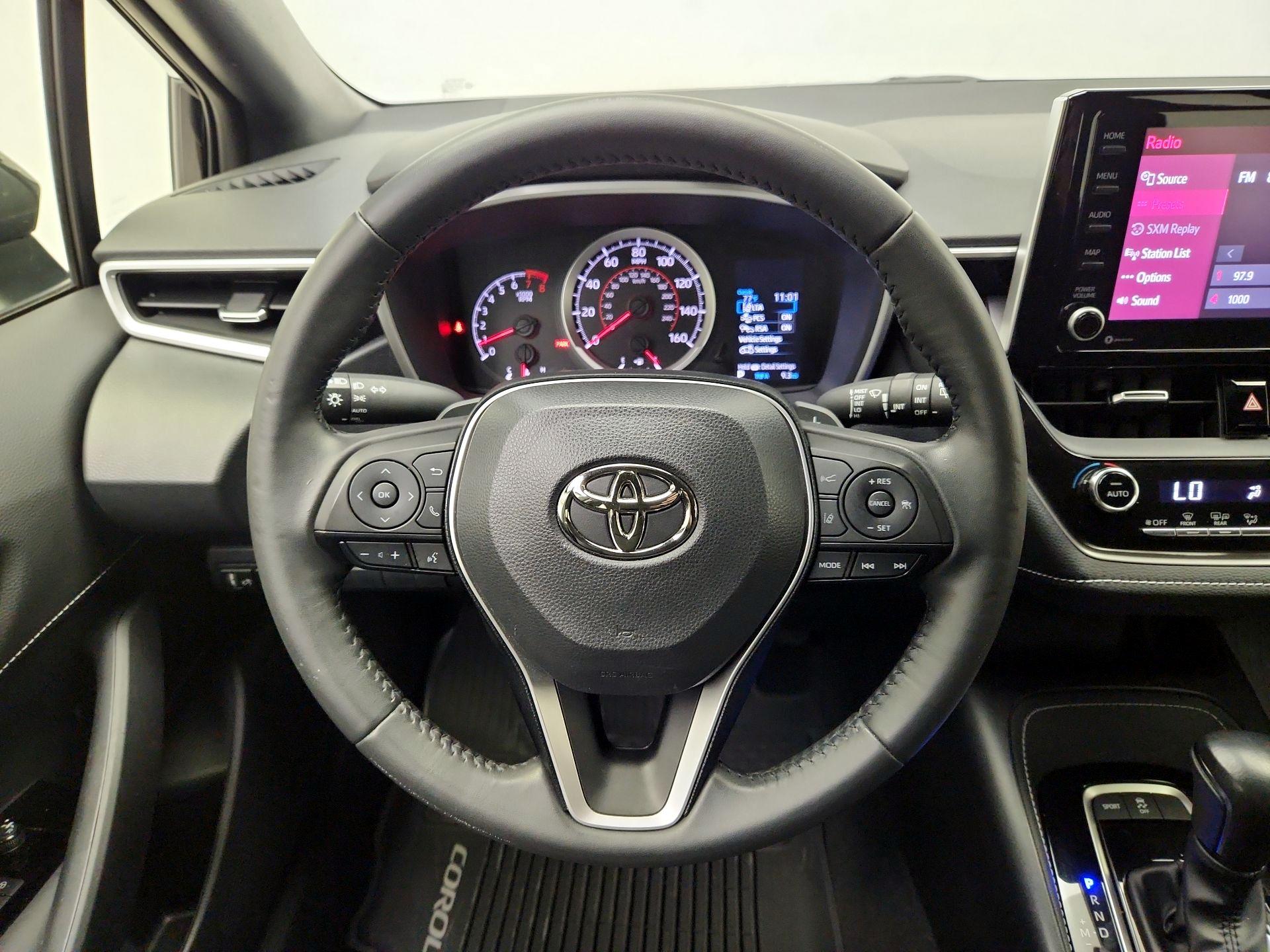 Thumbnail: 2022 Toyota Corolla - 10