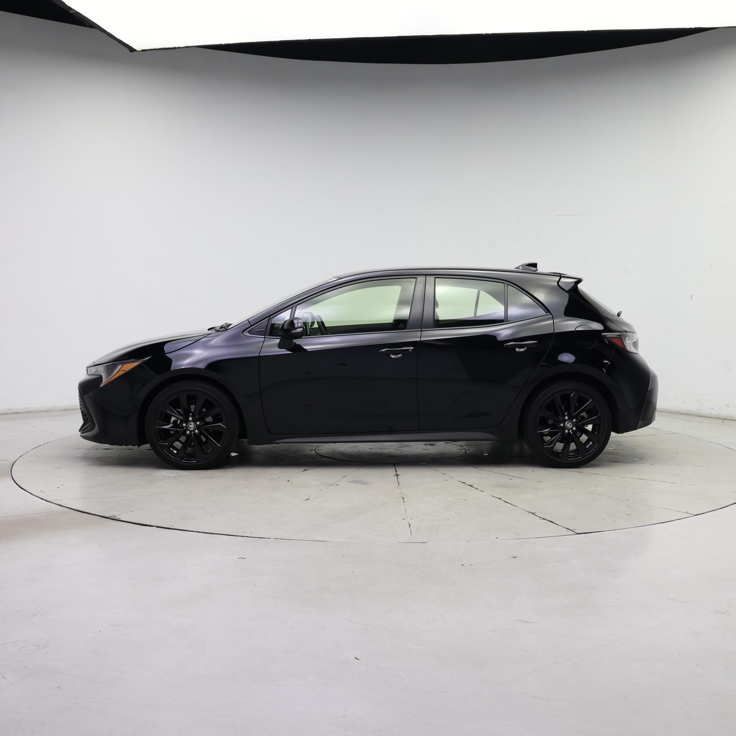 Thumbnail: 2022 Toyota Corolla - 3