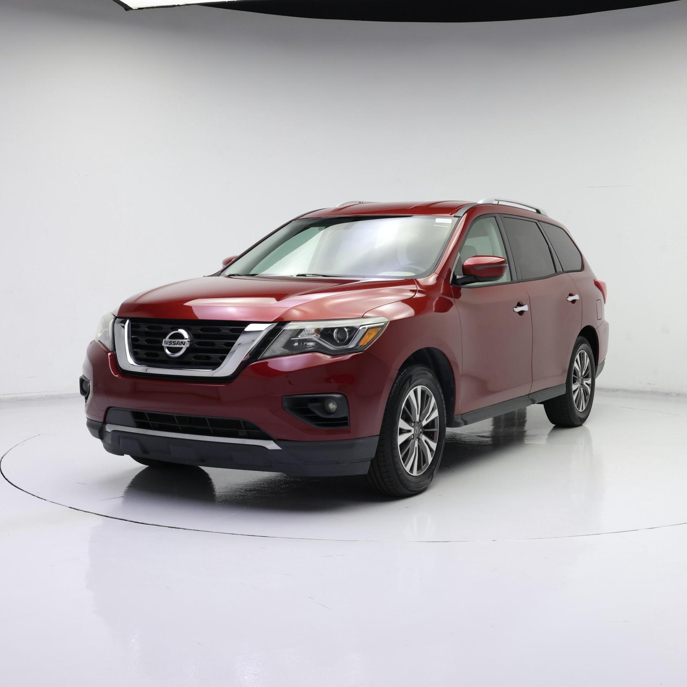 Thumbnail: 2017 Nissan Pathfinder - 4