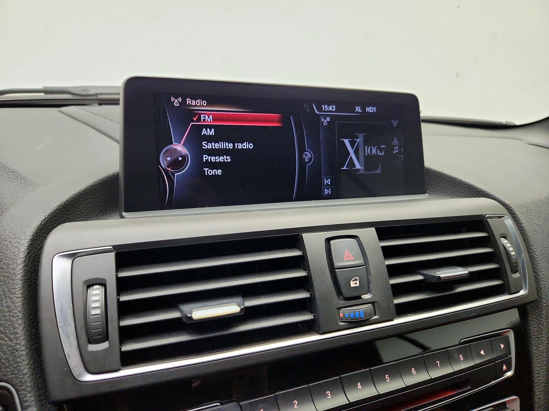 Thumbnail: 2016 BMW 2 Series - 16