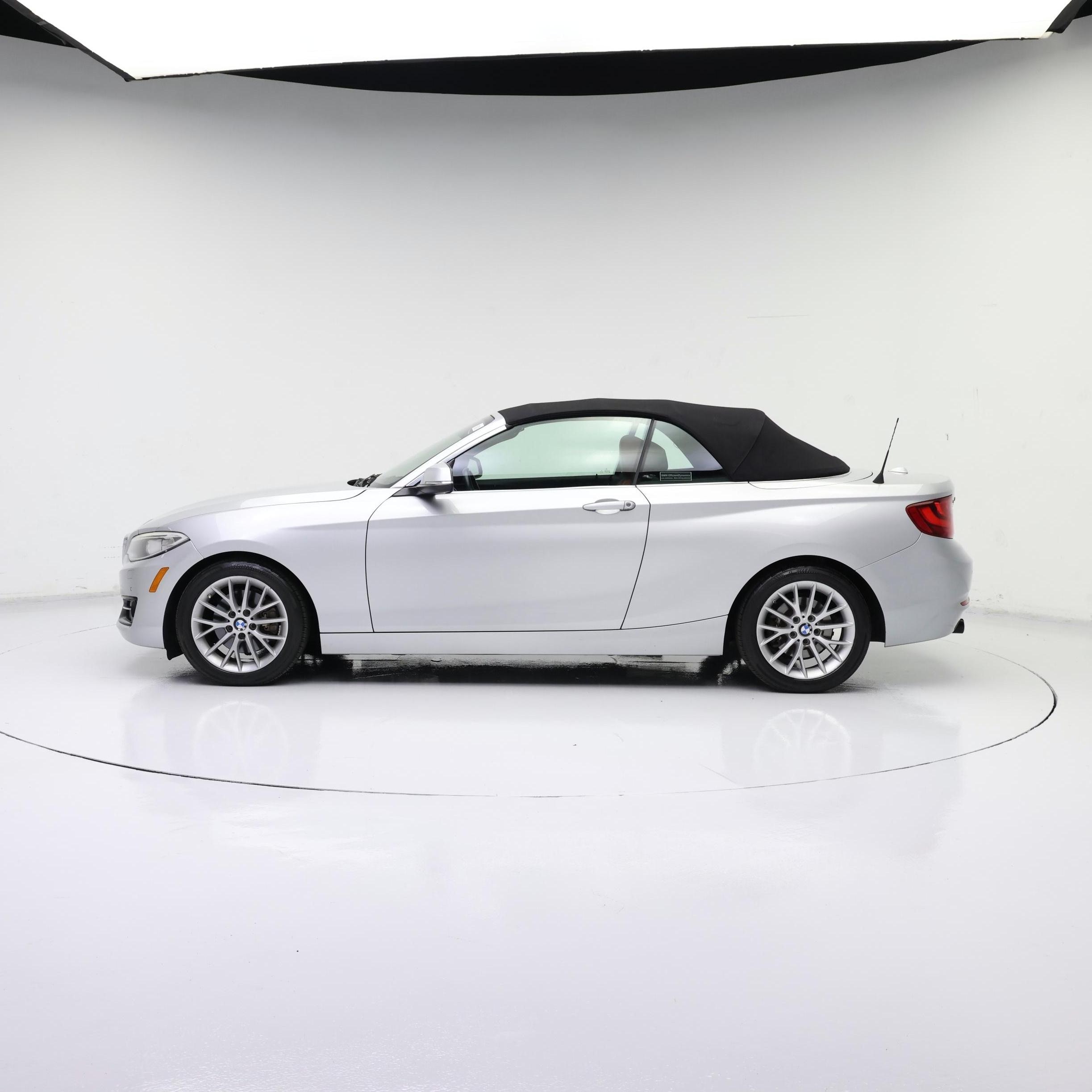 Thumbnail: 2016 BMW 2 Series - 3