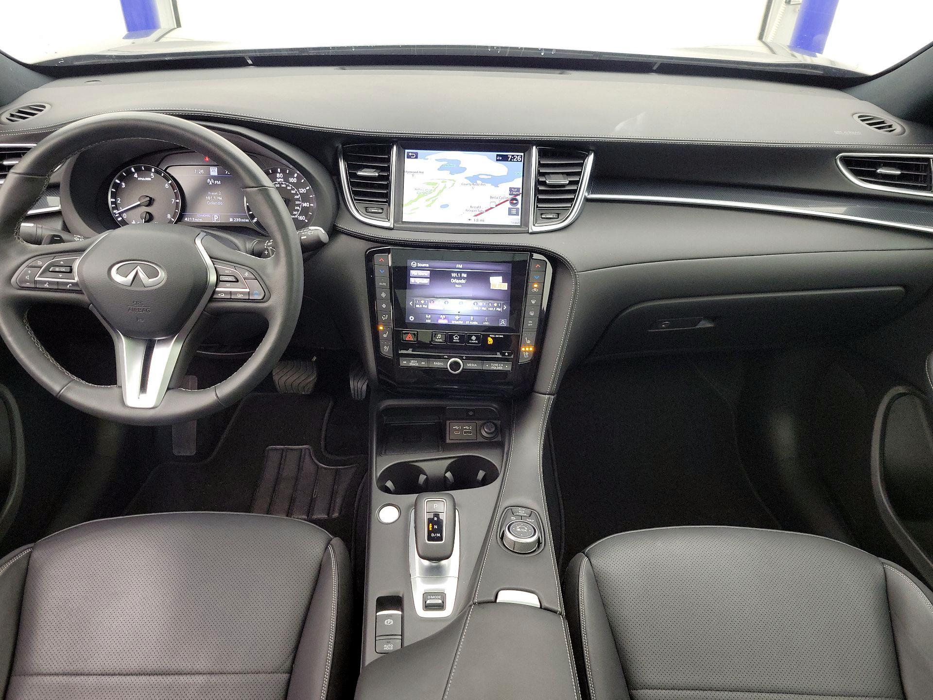 Thumbnail: 2025 INFINITI QX50 - 9