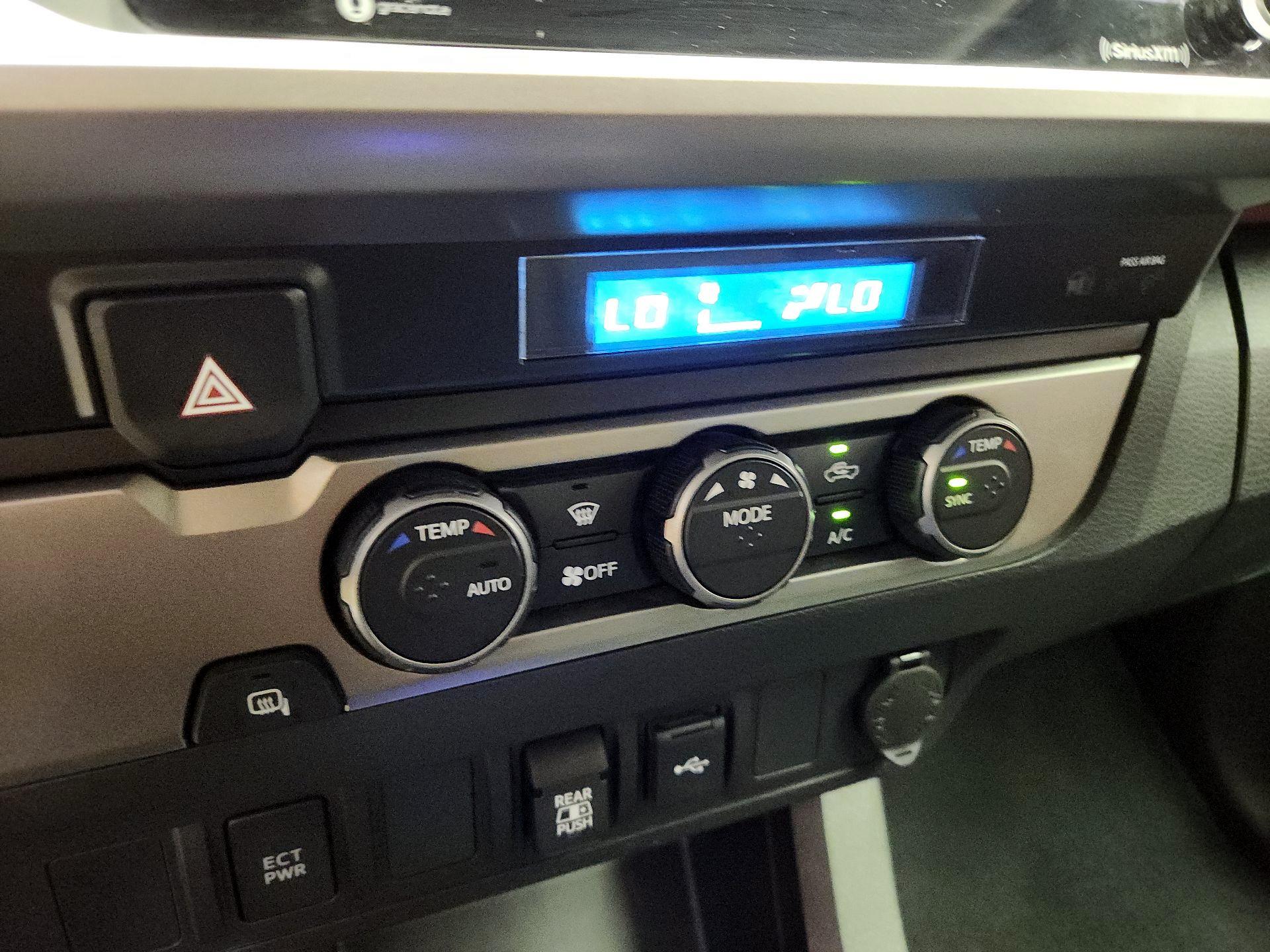 Thumbnail: 2021 Toyota Tacoma - 16