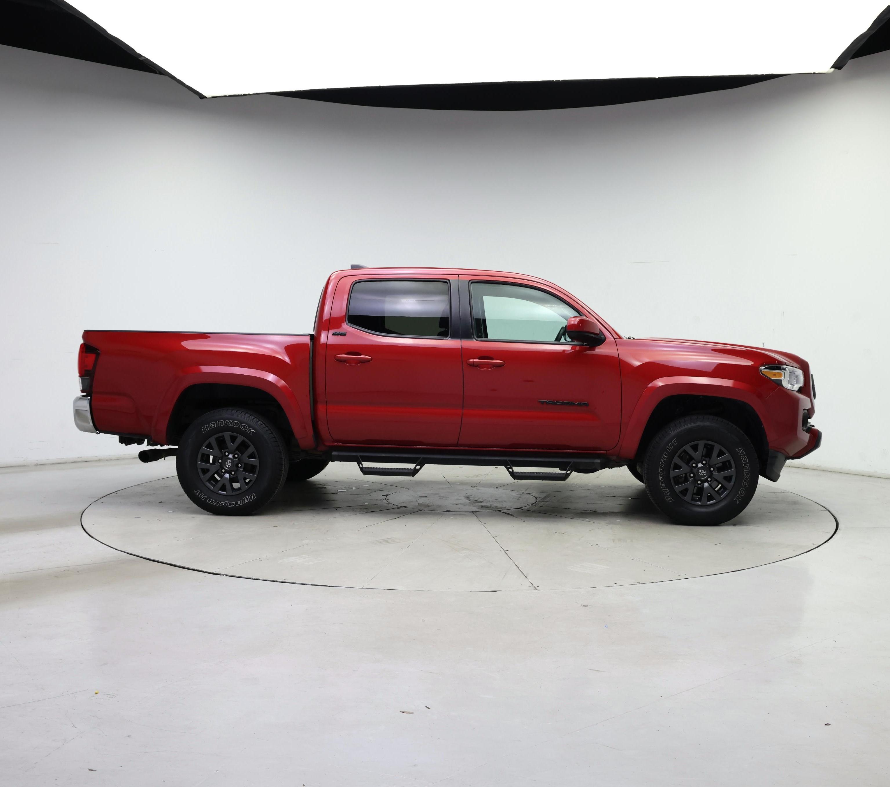 Thumbnail: 2021 Toyota Tacoma - 7