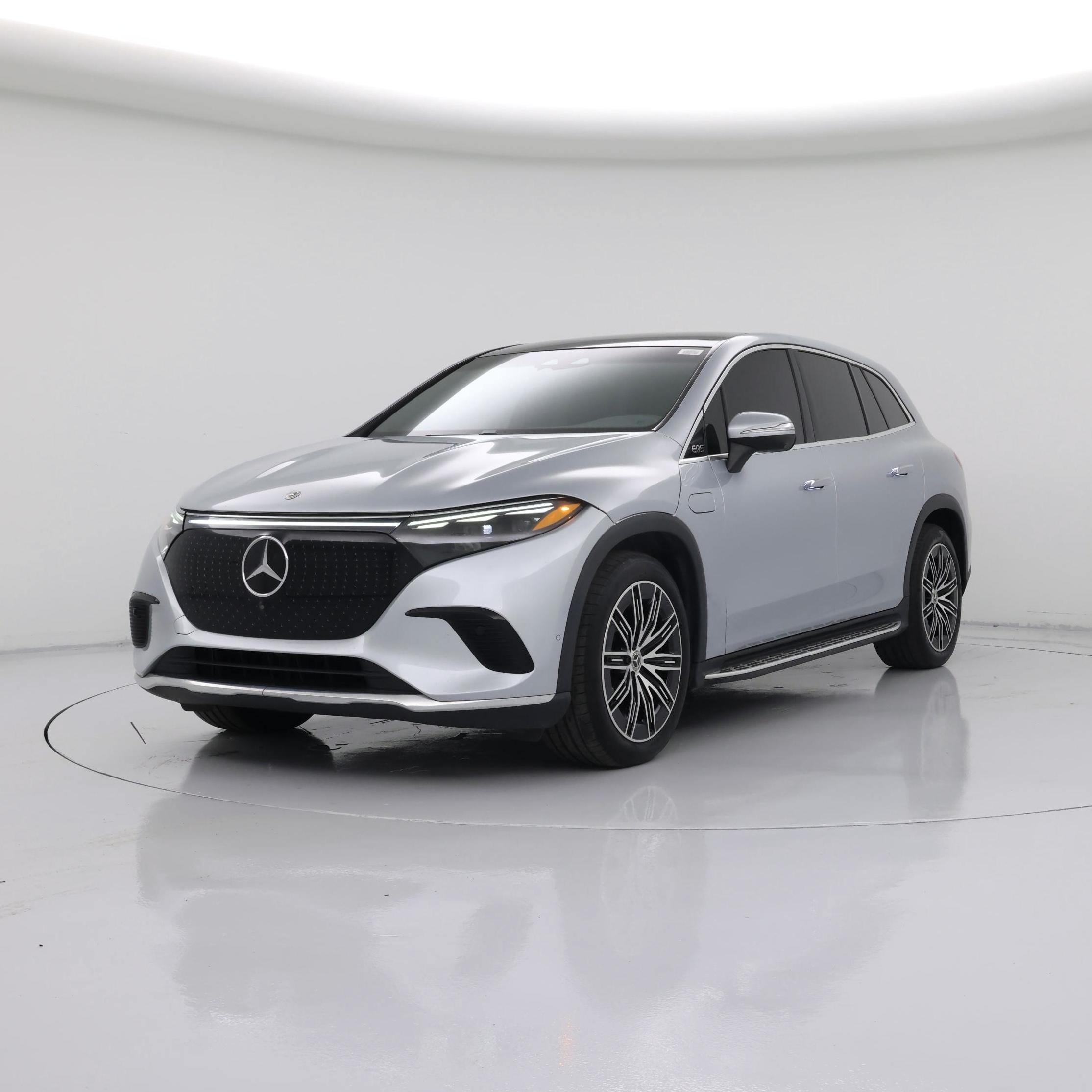 Thumbnail: 2023 Mercedes-Benz EQS - 4