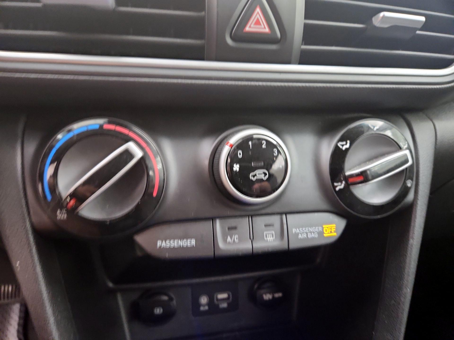 Thumbnail: 2019 Hyundai Kona - 16