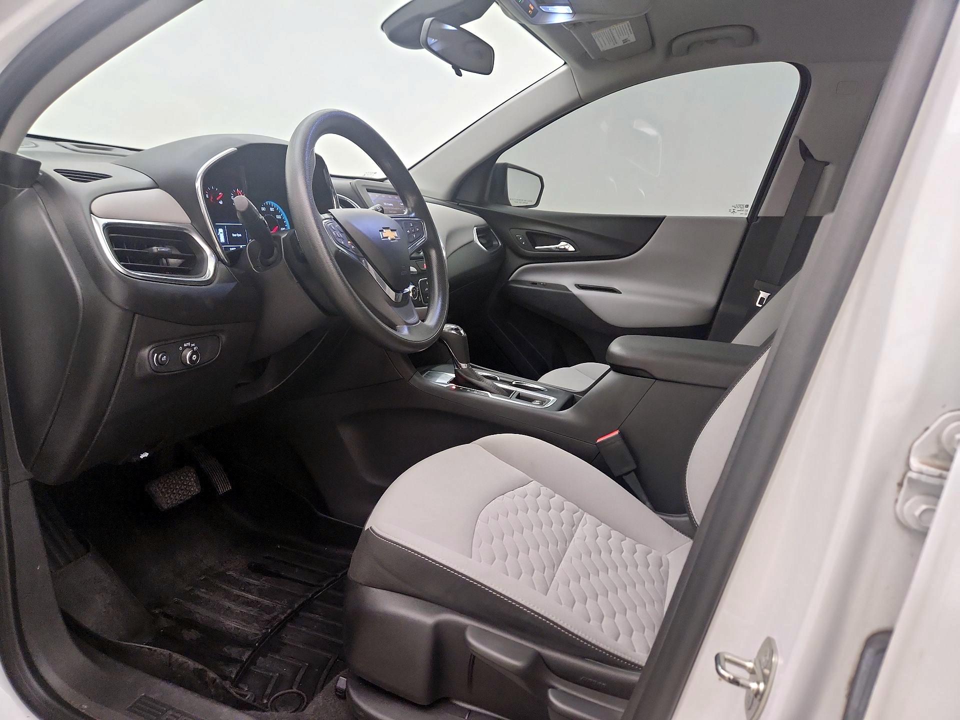 Thumbnail: 2020 Chevrolet Equinox - 11